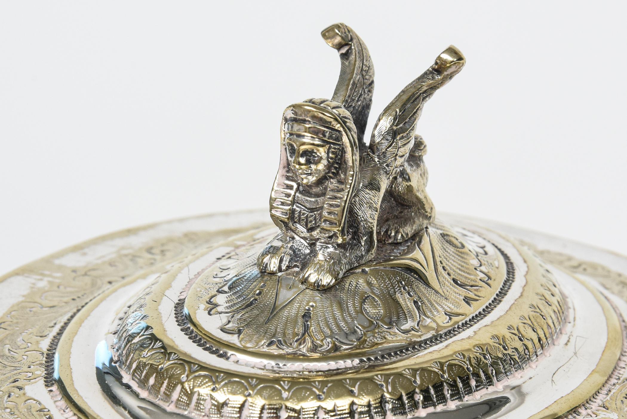 Victorian Sphinx Egyptian Revival Mappin & Webb Silver Plate Biscuit Barrel Box For Sale 2
