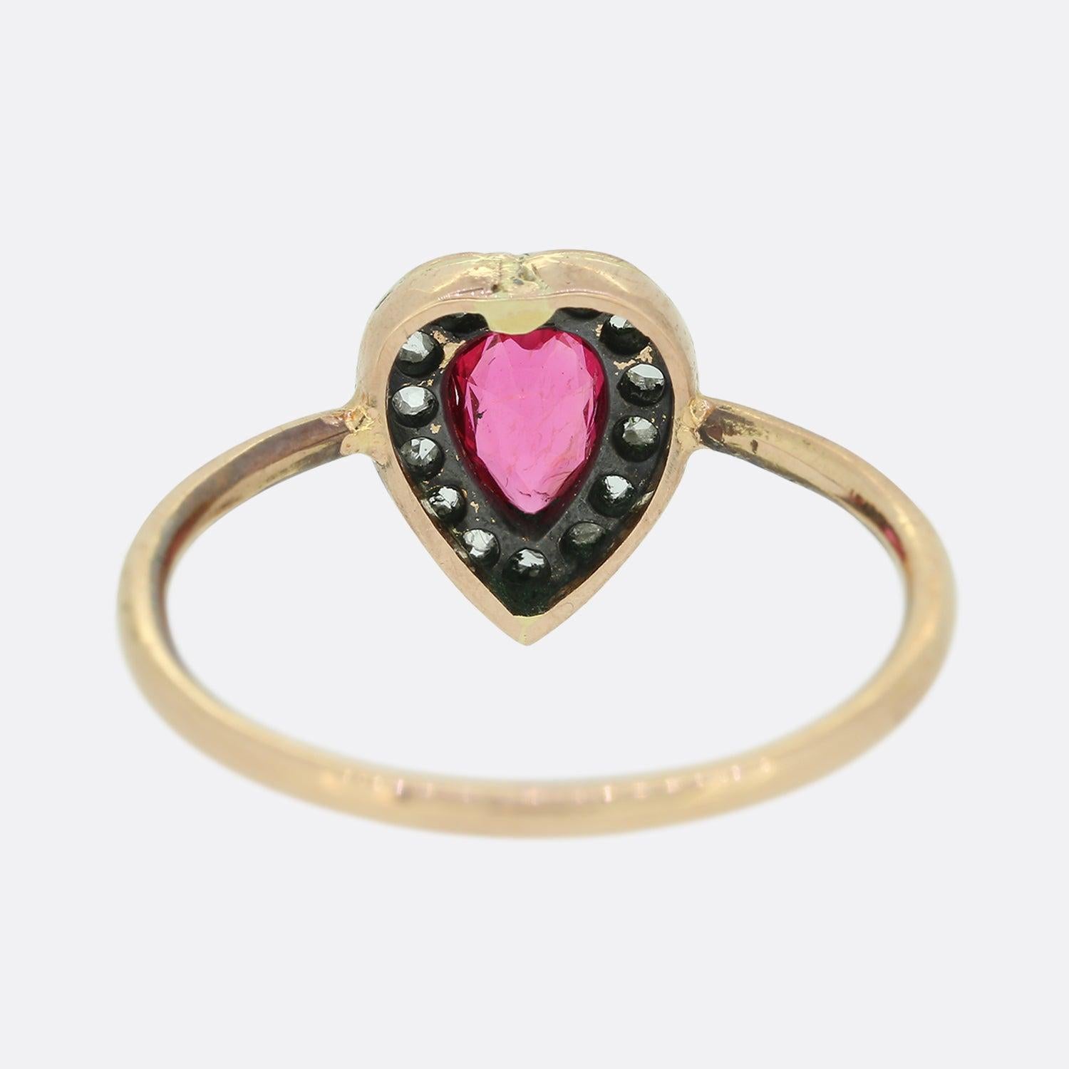 Victorian Spinel and Diamond Heart Ring In Good Condition For Sale In London, GB
