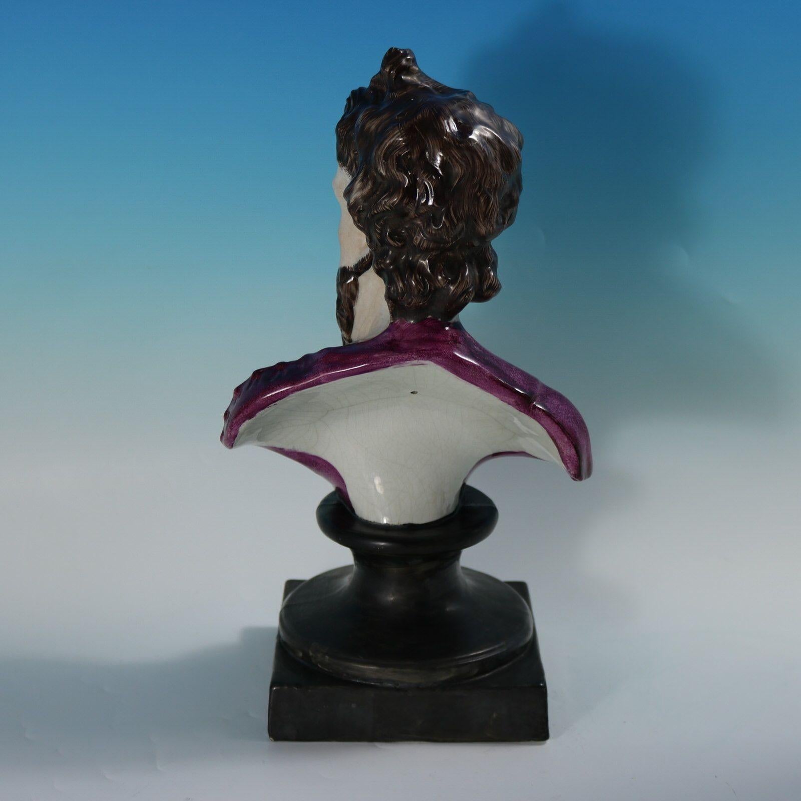 Cotto Victorian Staffordshire Pottery Bust of Plato in vendita