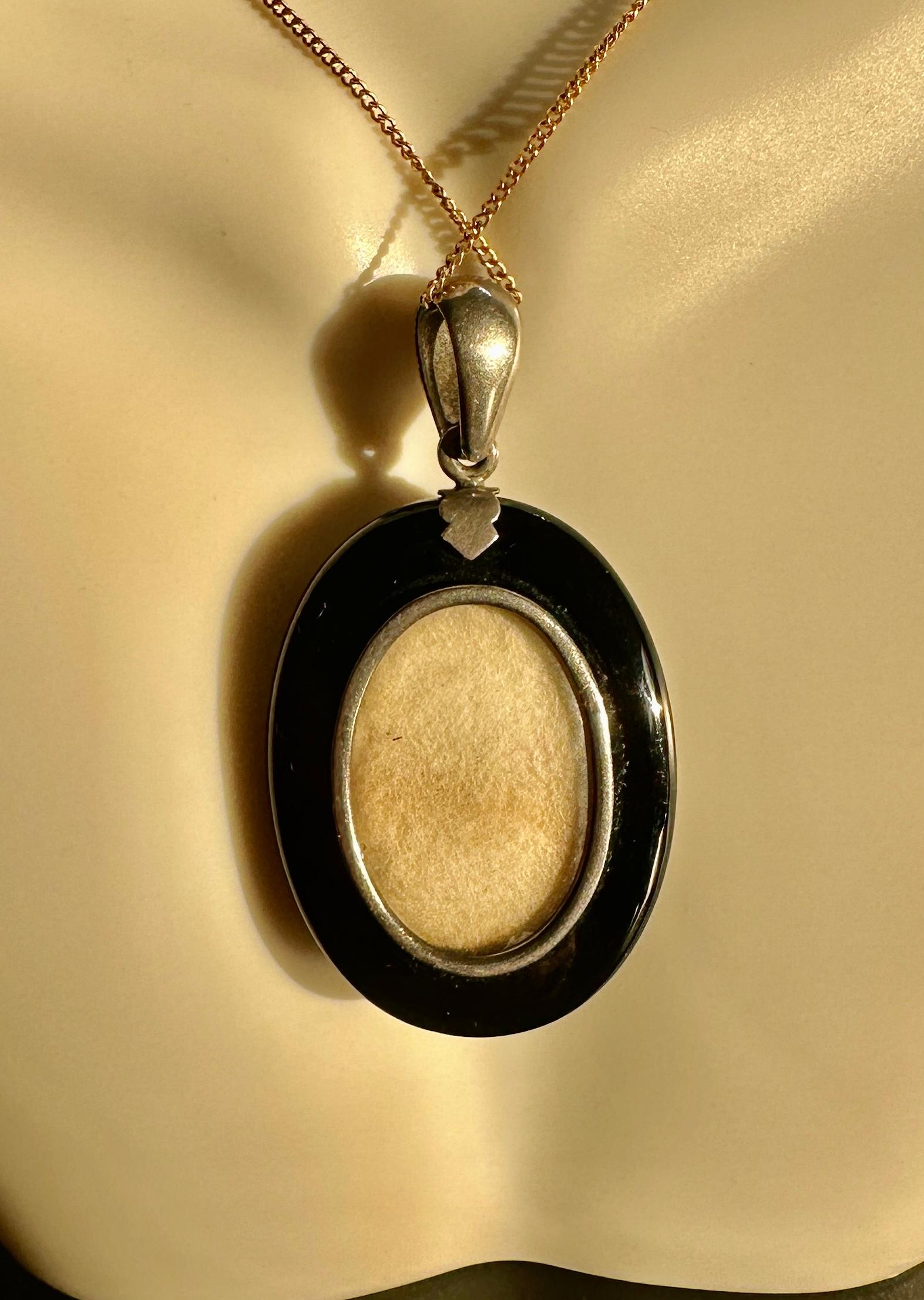 Victorian Star Locket Black Onyx Pearl Engraved Silver Pendant Necklace For Sale 1