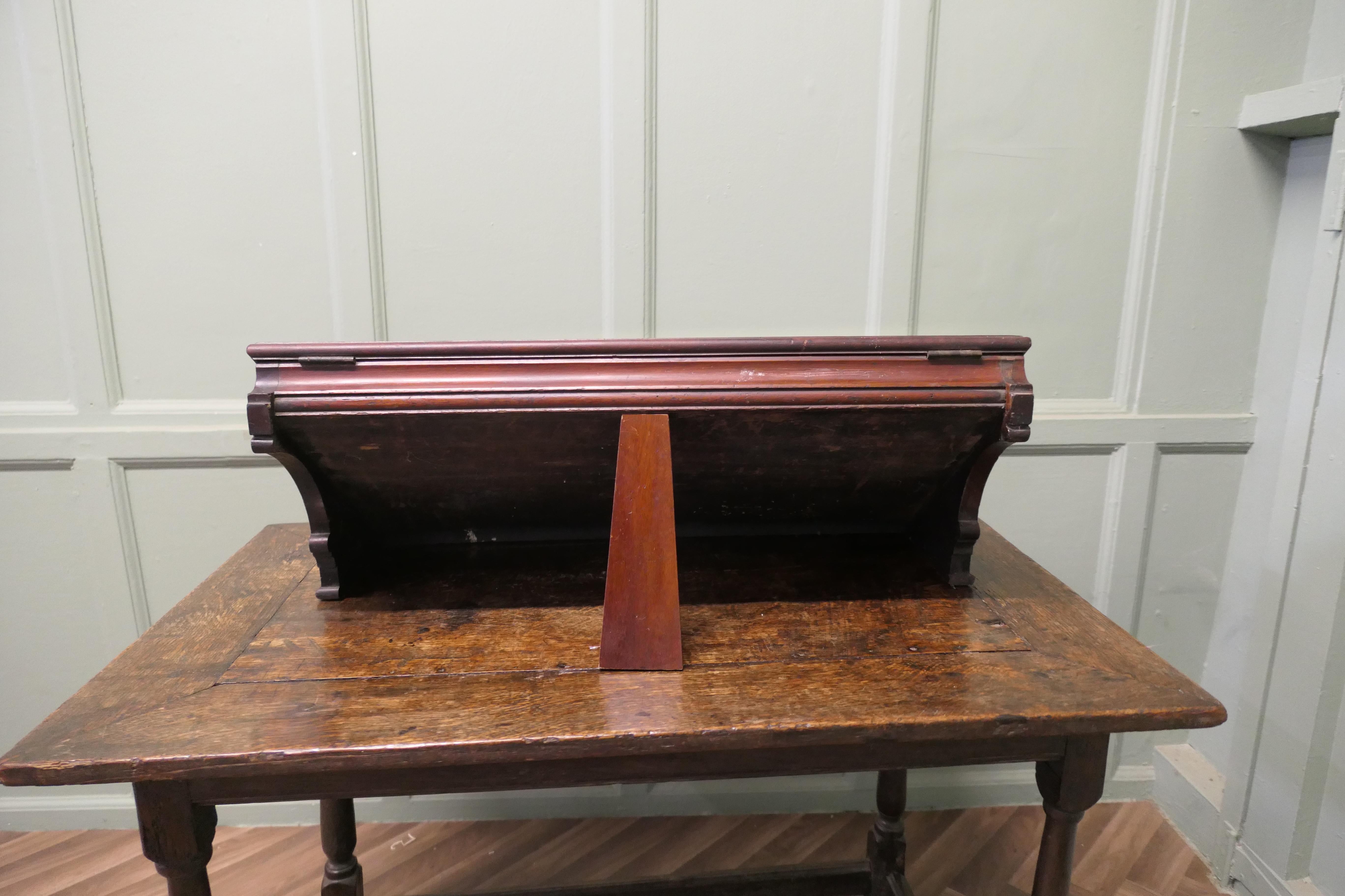 Victorian Stationer’s Retail Pen Display Cabinet In Good Condition For Sale In Godshill, Isle of Wight