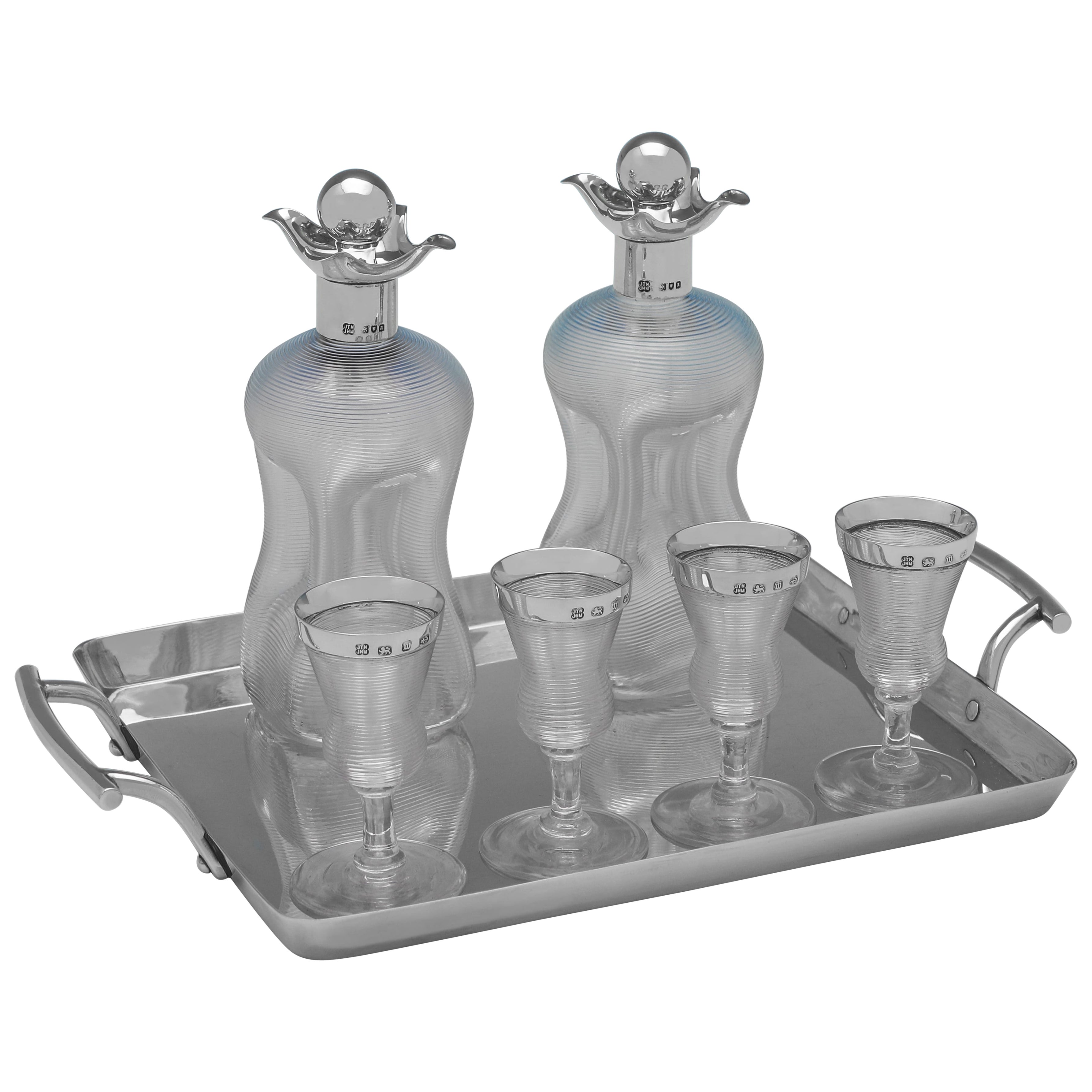 Set di decanter vittoriano in argento e vetro di Heath
Middleton 1896