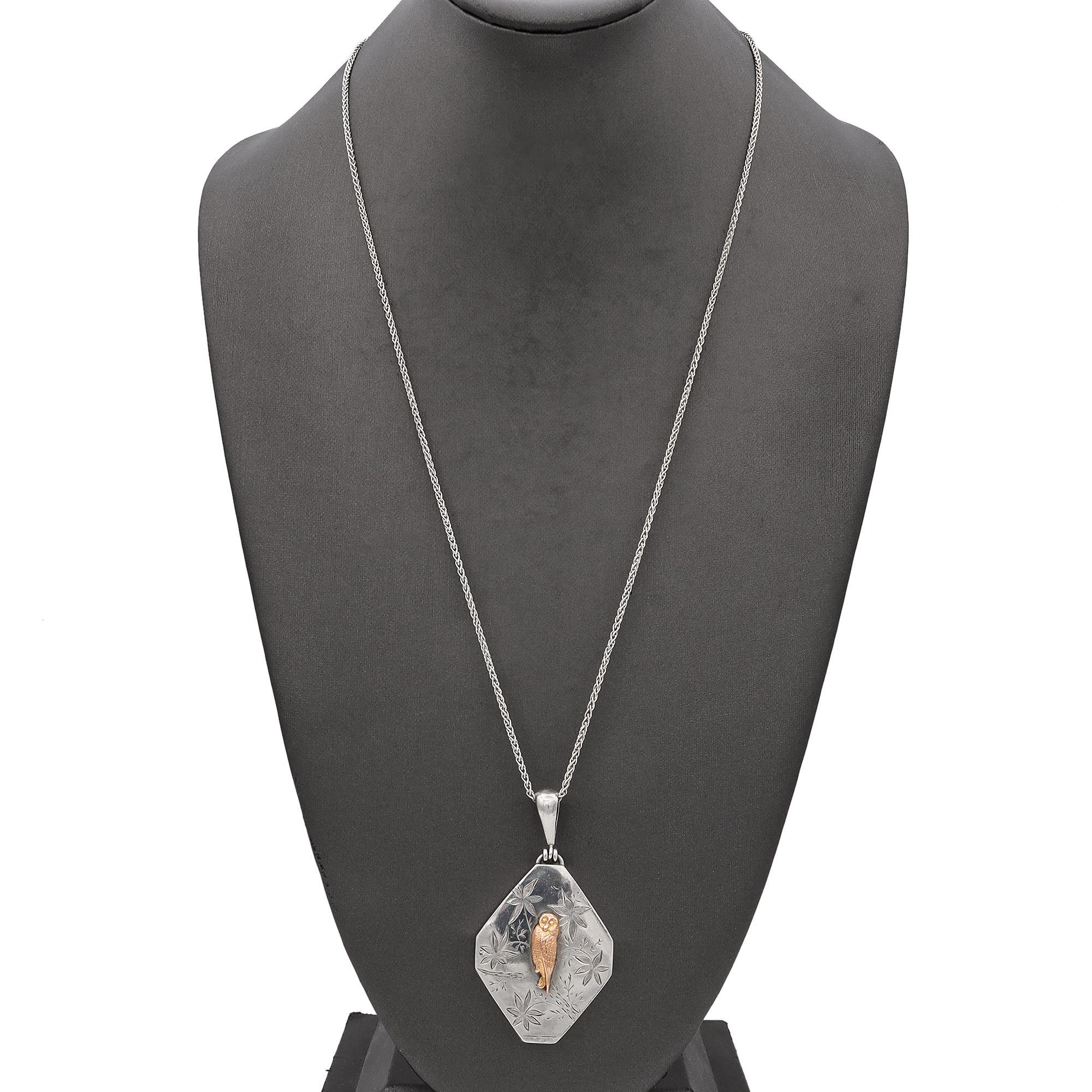 Collana vittoriana in argento e oro con gufo e catena Gerochristo In condizioni buone in vendita a New York, NY