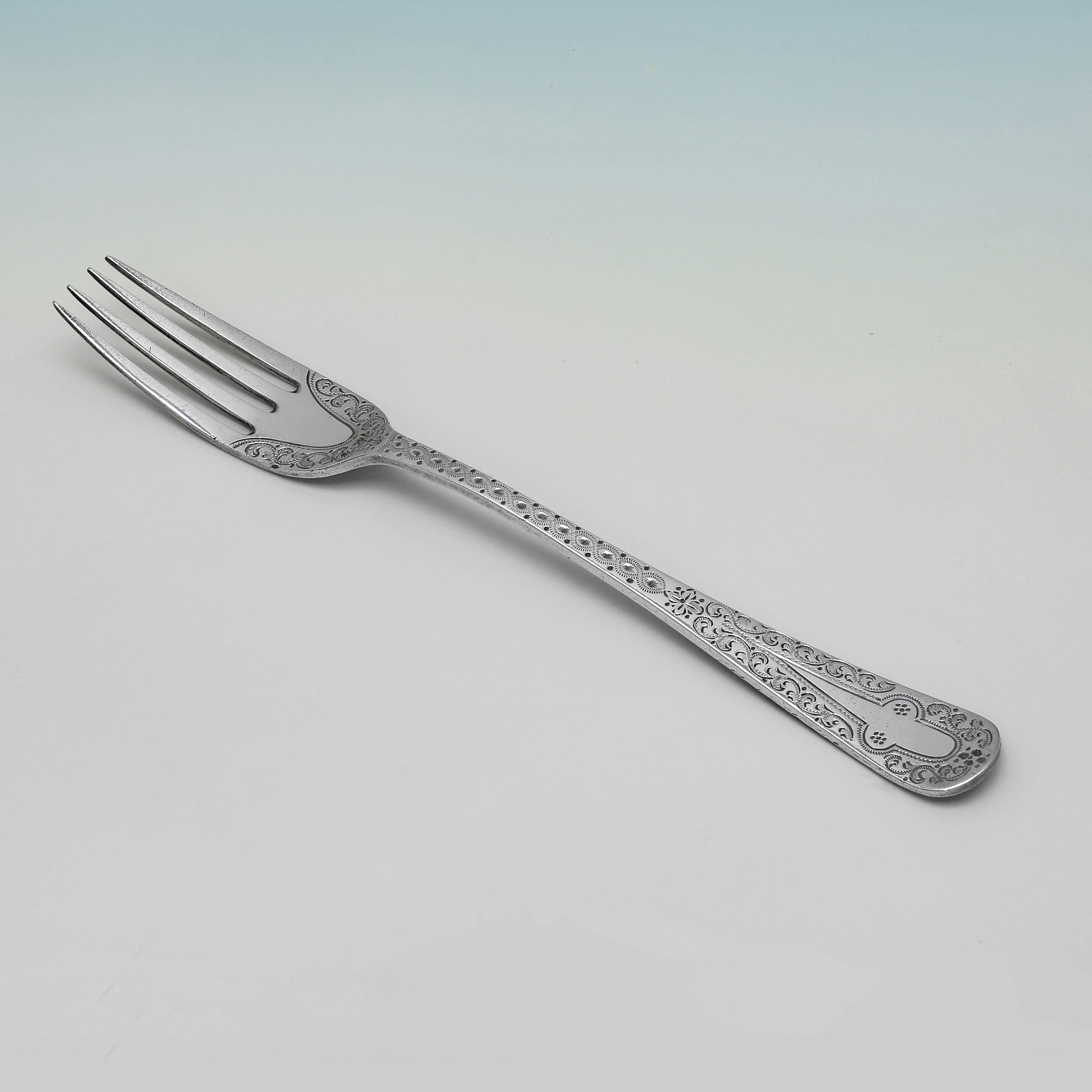 Viktorianisches Kinderbesteck aus Sterlingsilber und Perlmutt - Walker & Hall 1891 im Angebot 1