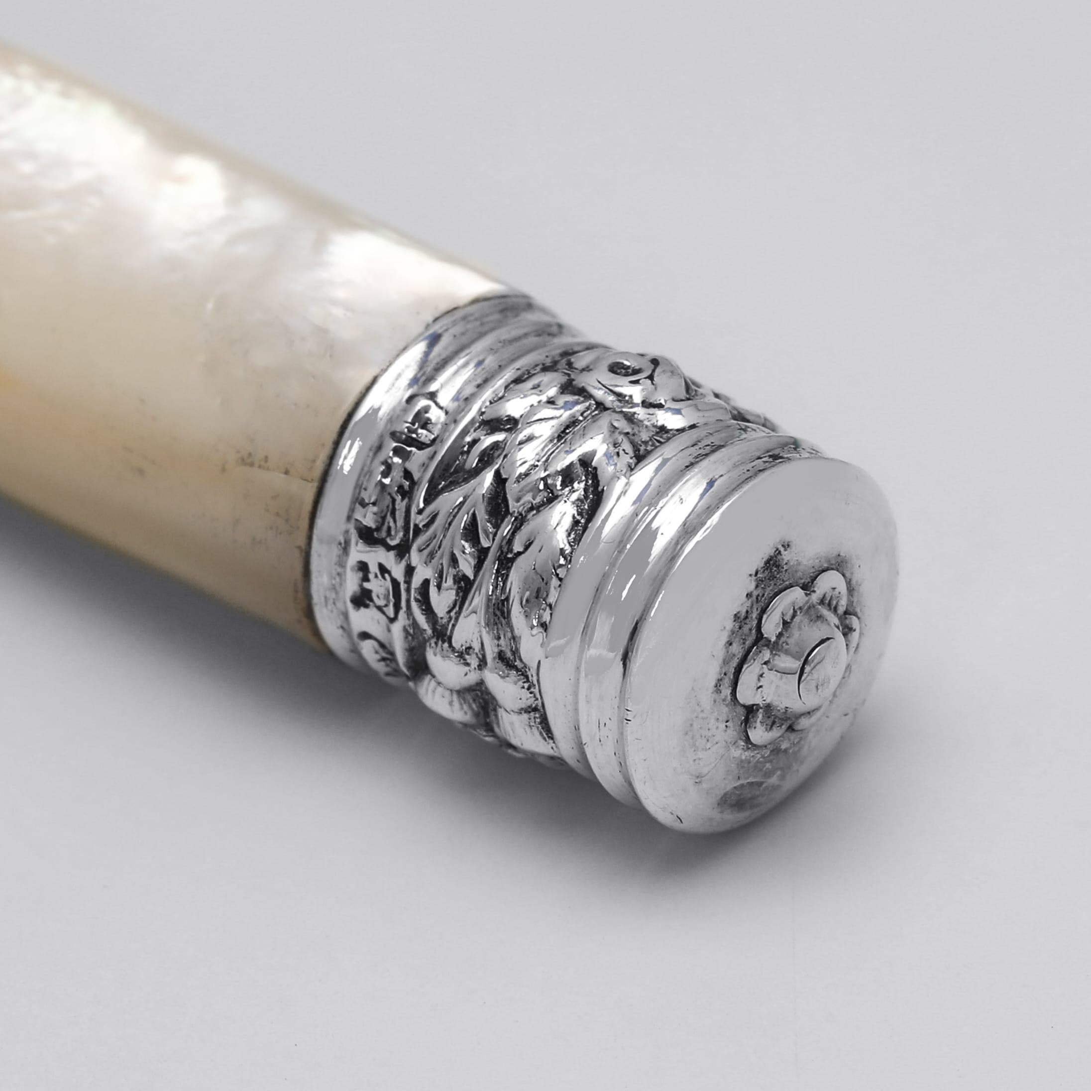 Juego de postre victoriano de plata de ley y nácar para 12 personas fabricado en 1885 en Bueno estado para la venta en London, London