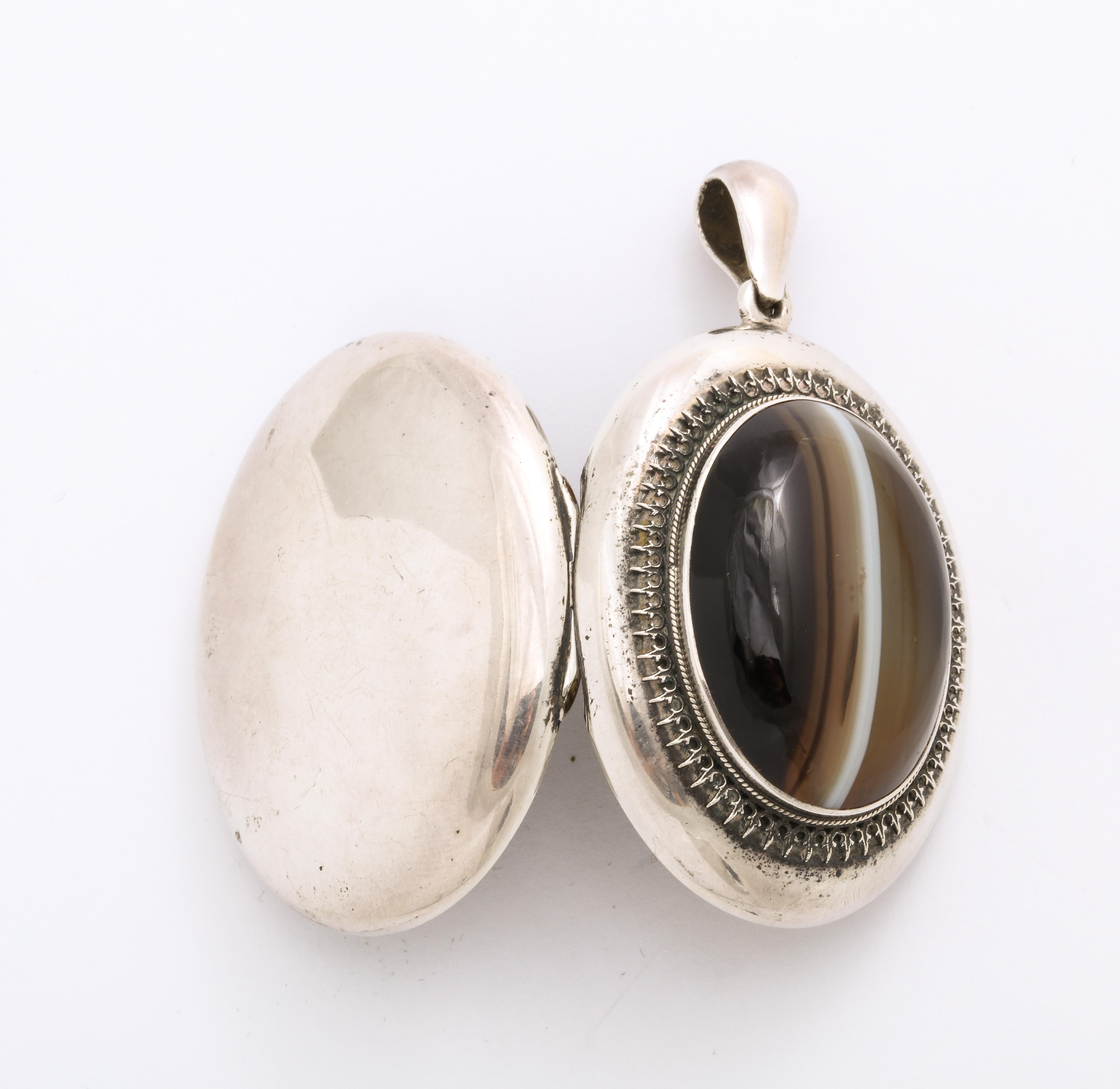 Cabochon Victorian Scottish Sterling Silver Banded Agate Locket For Sale