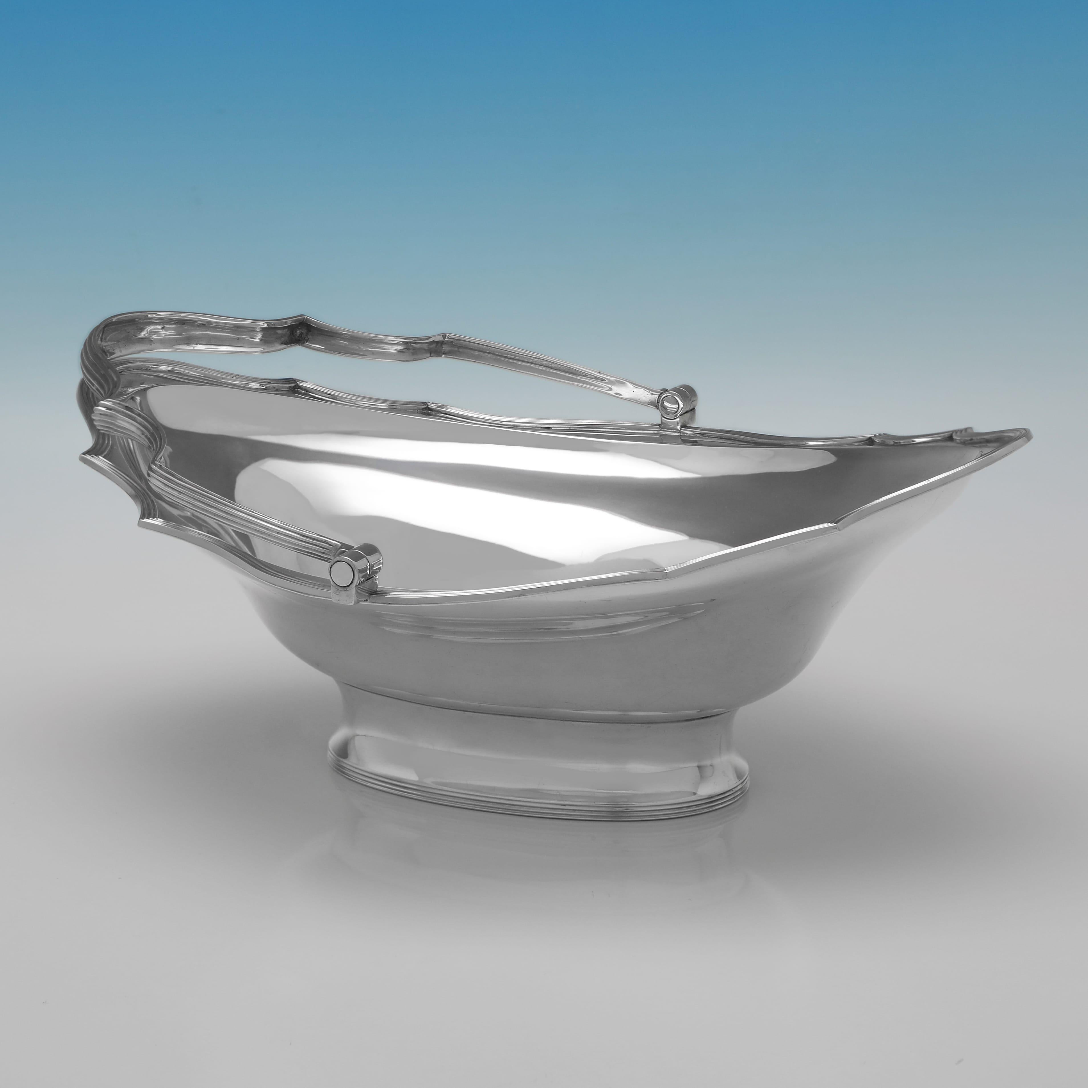 Vittoriano Cestino vittoriano in argento sterling realizzato a Londra nel 1900 in vendita