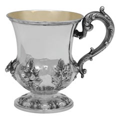 Victorian sterling silver christening mug made by Barnards in 1842