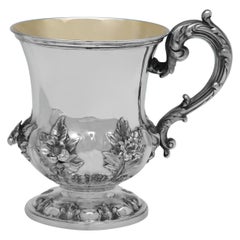 Viktorianischer Taufbecher aus Sterlingsilber von Barnards aus dem Jahr 1842