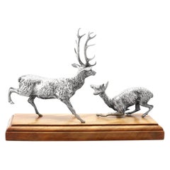 Ornement de table victorien en argent massif représentant un chevreuil et un cerf