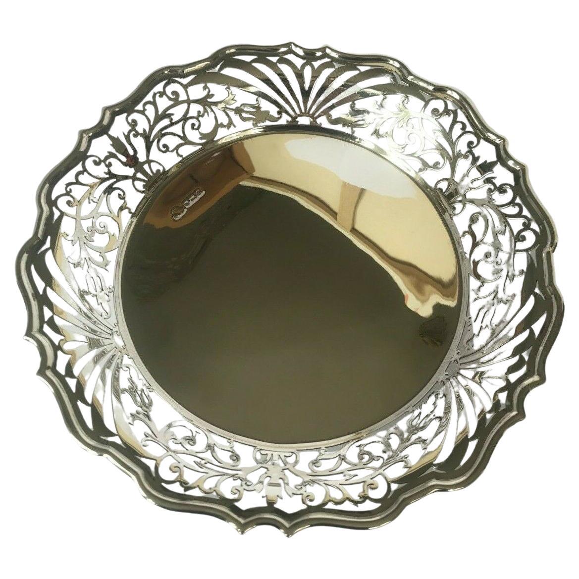Victorian Sterling Silver Dish by Manoah Rhodes & Sons Silversmiths, 1901 For Sale