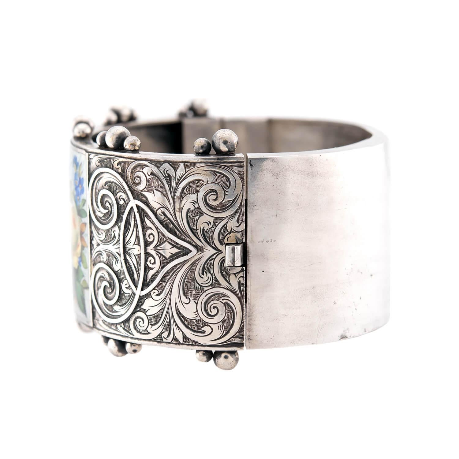 Bracelet victorien en argent sterling avec motif floral en émail Bon état - En vente à Narberth, PA