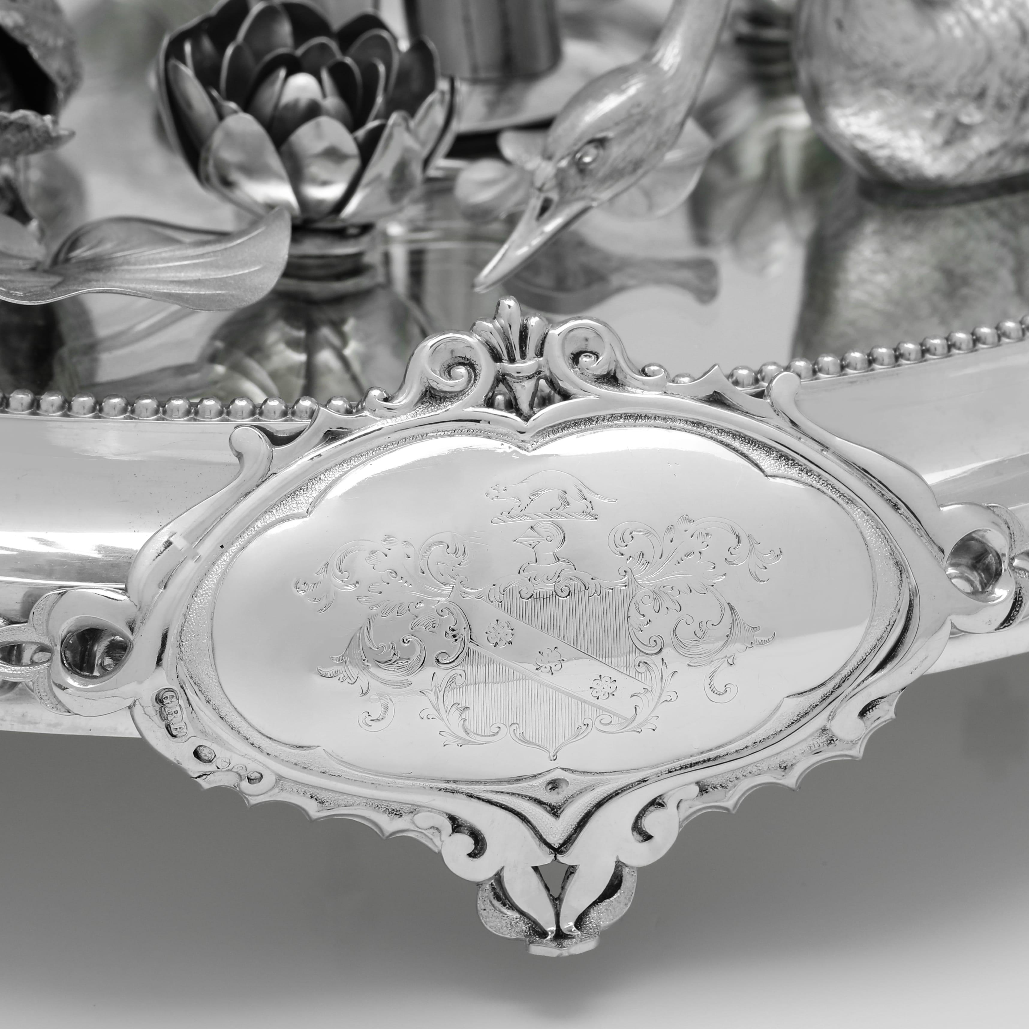 Viktorianischer naturalistischer Tafelaufsatz aus Sterlingsilber und Glas von Elkington, 1859 im Angebot 7