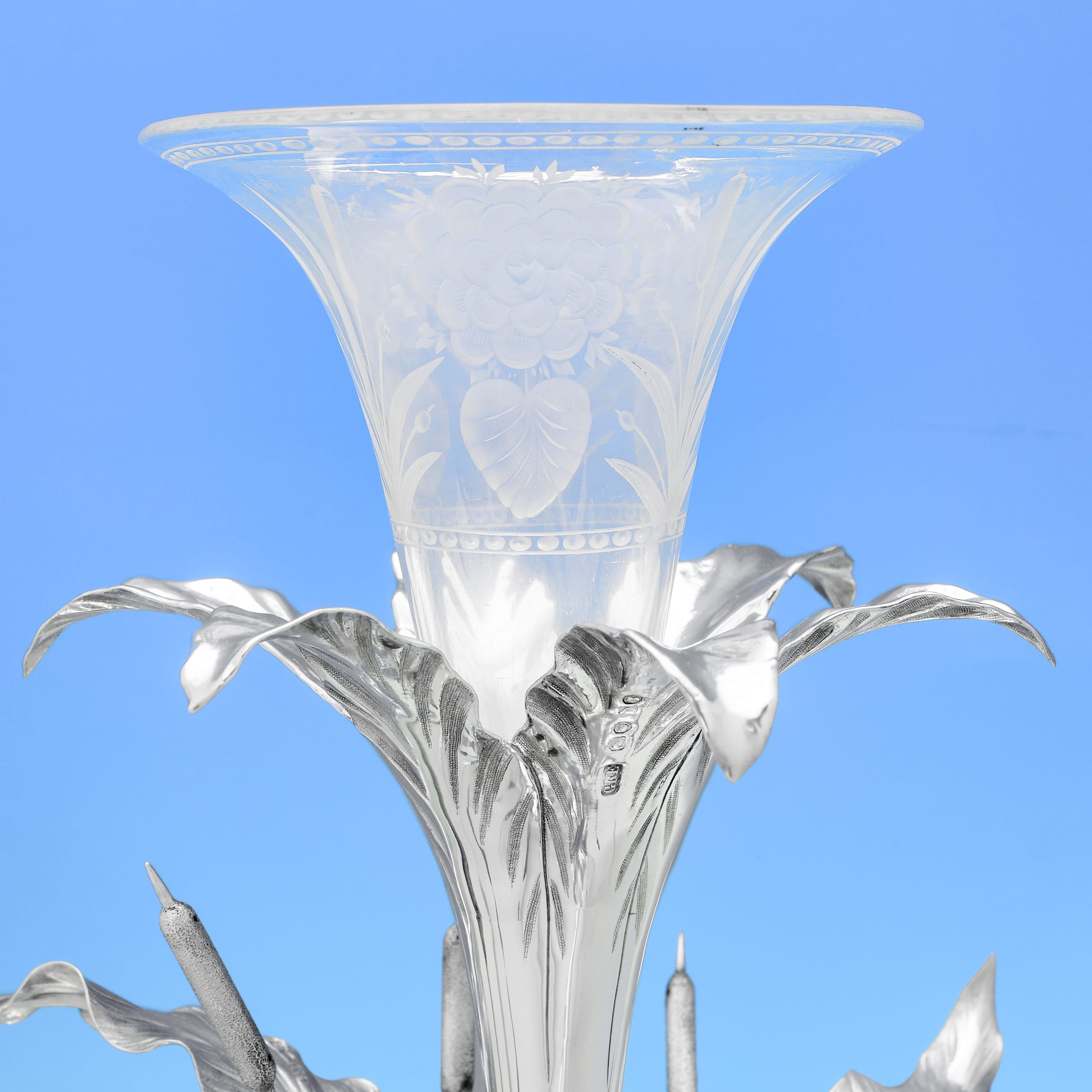 Viktorianischer naturalistischer Tafelaufsatz aus Sterlingsilber und Glas von Elkington, 1859 (Mittleres 19. Jahrhundert) im Angebot