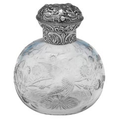 Bottiglia profumata vittoriana in argento e vetro, William Comyns, Londra 1891