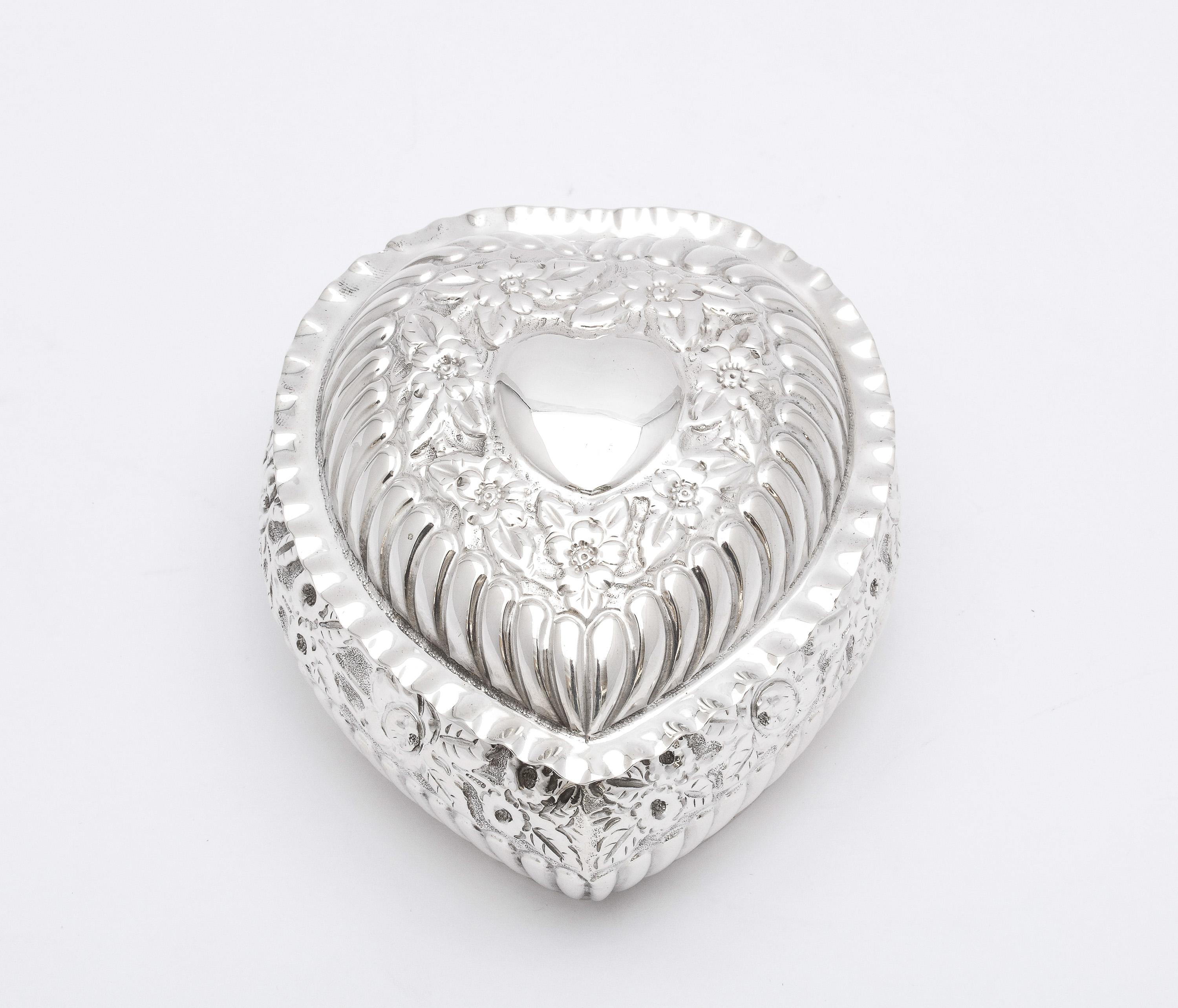 English Victorian Sterling Silver Heart-Form Trinkets Box with Hinged Lid by Zimmerman
