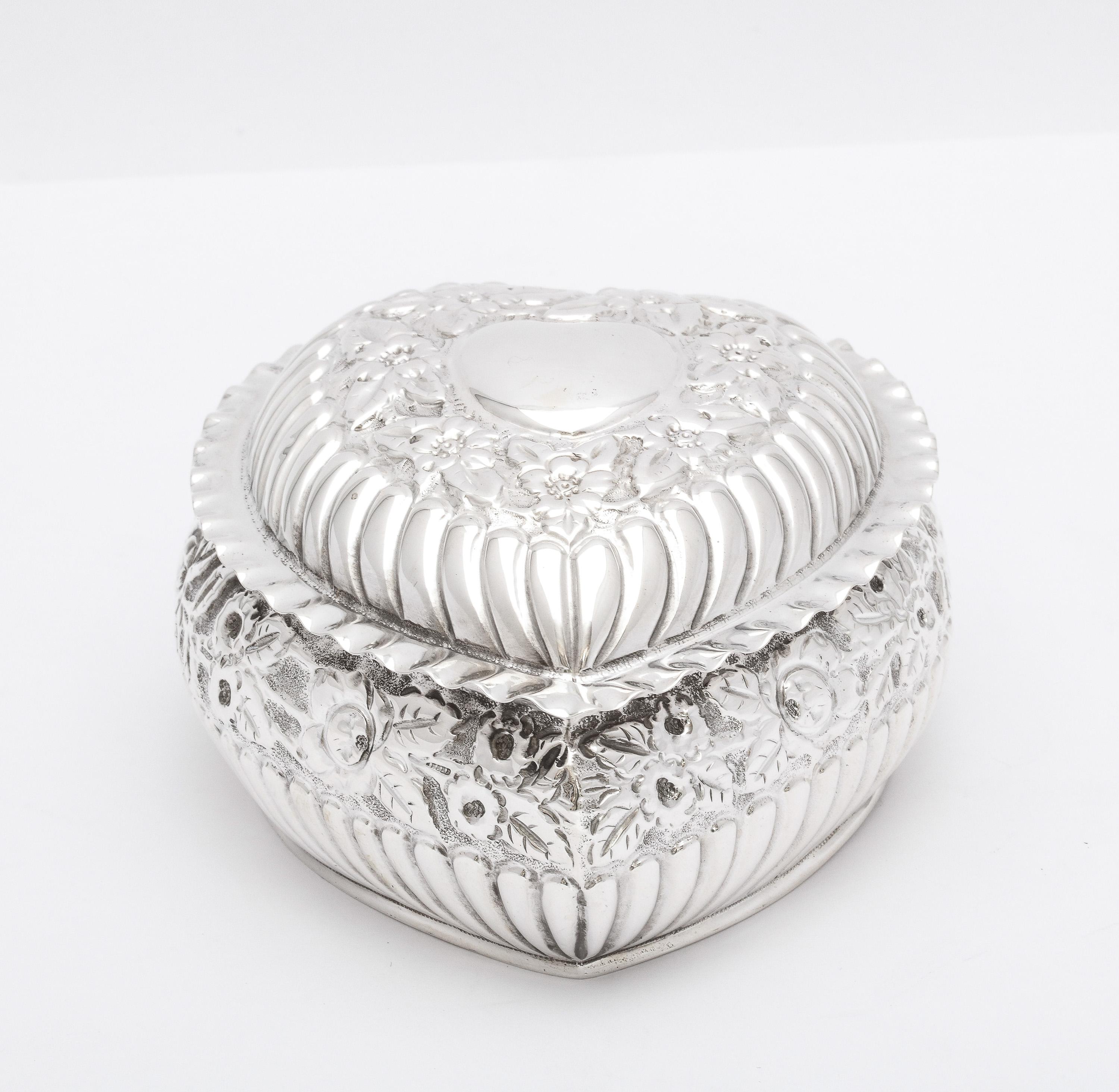 Late 19th Century Victorian Sterling Silver Heart-Form Trinkets Box with Hinged Lid by Zimmerman