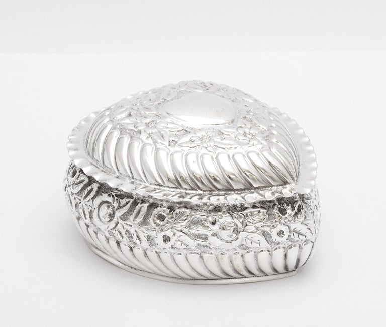 Victorian Sterling Silver Heart-Form Trinkets Box with Hinged Lid by Zimmerman For Sale 1