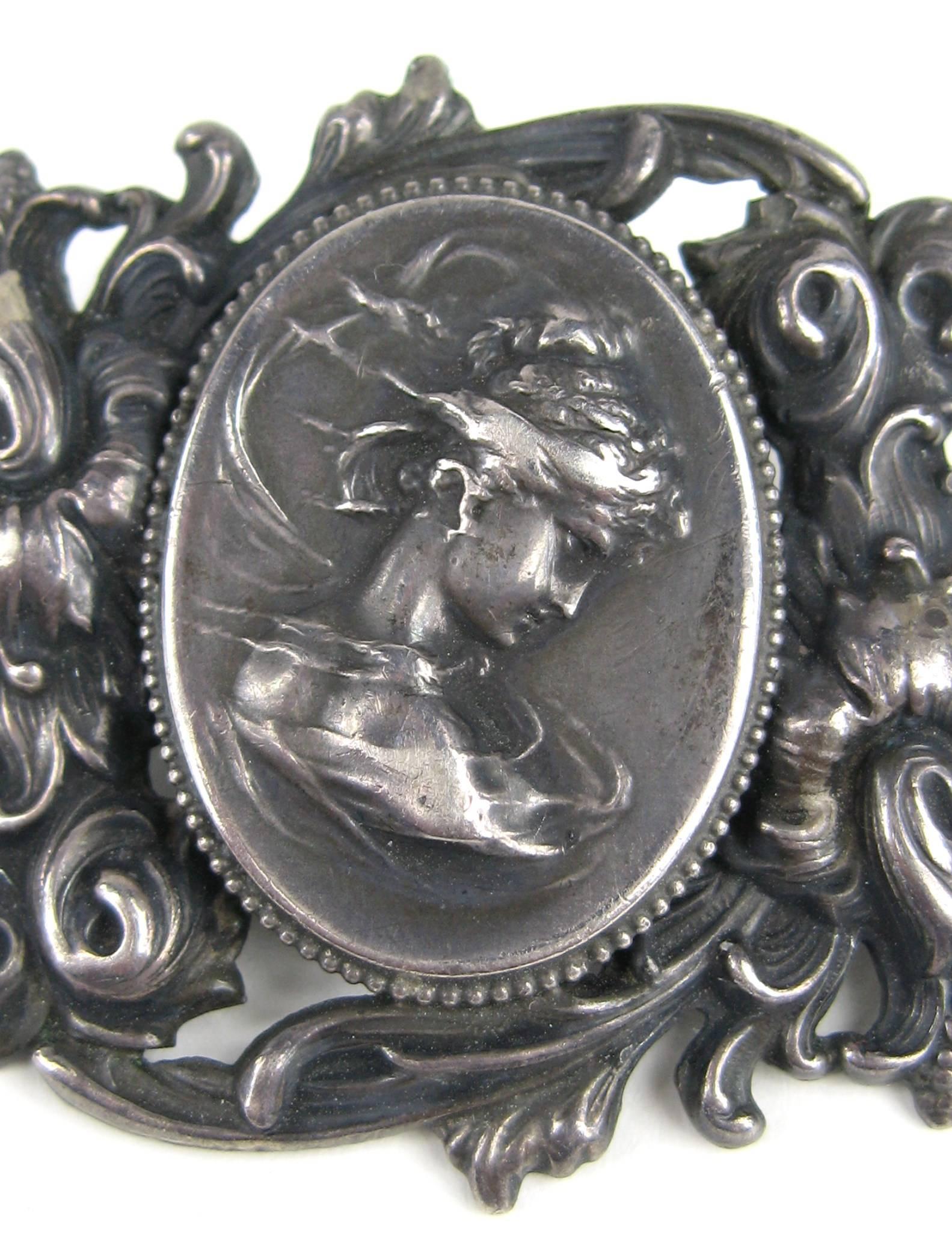 Stunning Victorian Brooch Sterling Silver Great Floral Motif on this piece Victorian
measuring 1.74