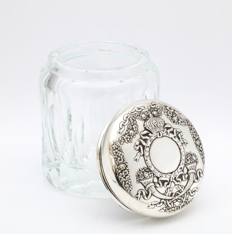 Victorian, sterling silver-mounted crystal dressing table jar, believed to be made by the Durgin Company (the pattern on the sterling silver lid is one used by the Durgin Company) although the sterling silver lid is not marked with the Durgin mark,