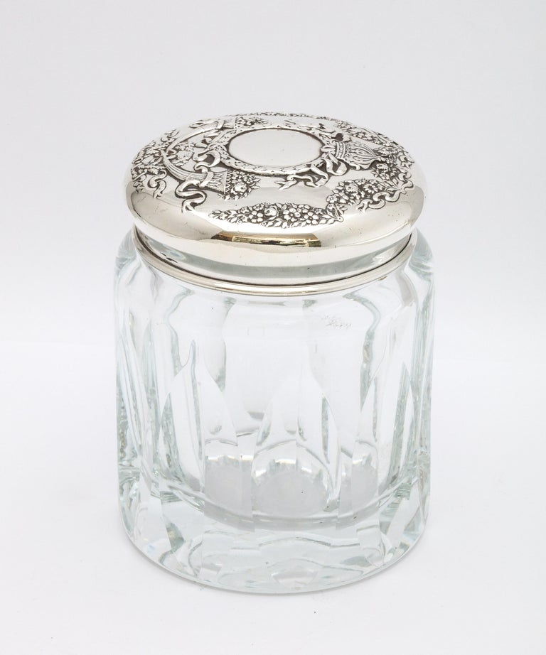 Victorian Sterling Silver-Mounted Crystal Dressing Table Jar For Sale 2