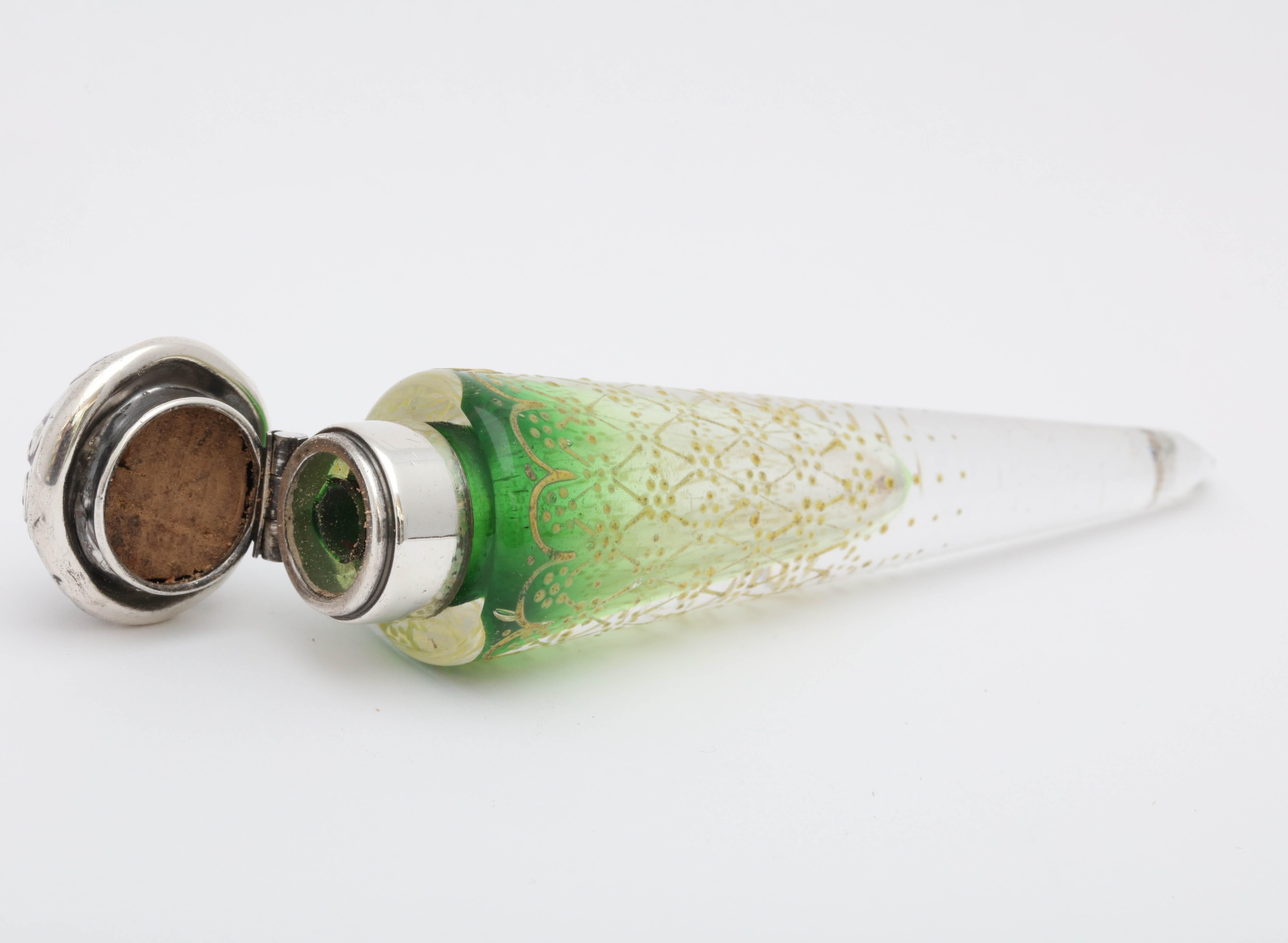 Victorian Sterling Silver Mounted Enameled Green Crystal Lay-Down Perfume Bottle In Good Condition For Sale In New York, NY