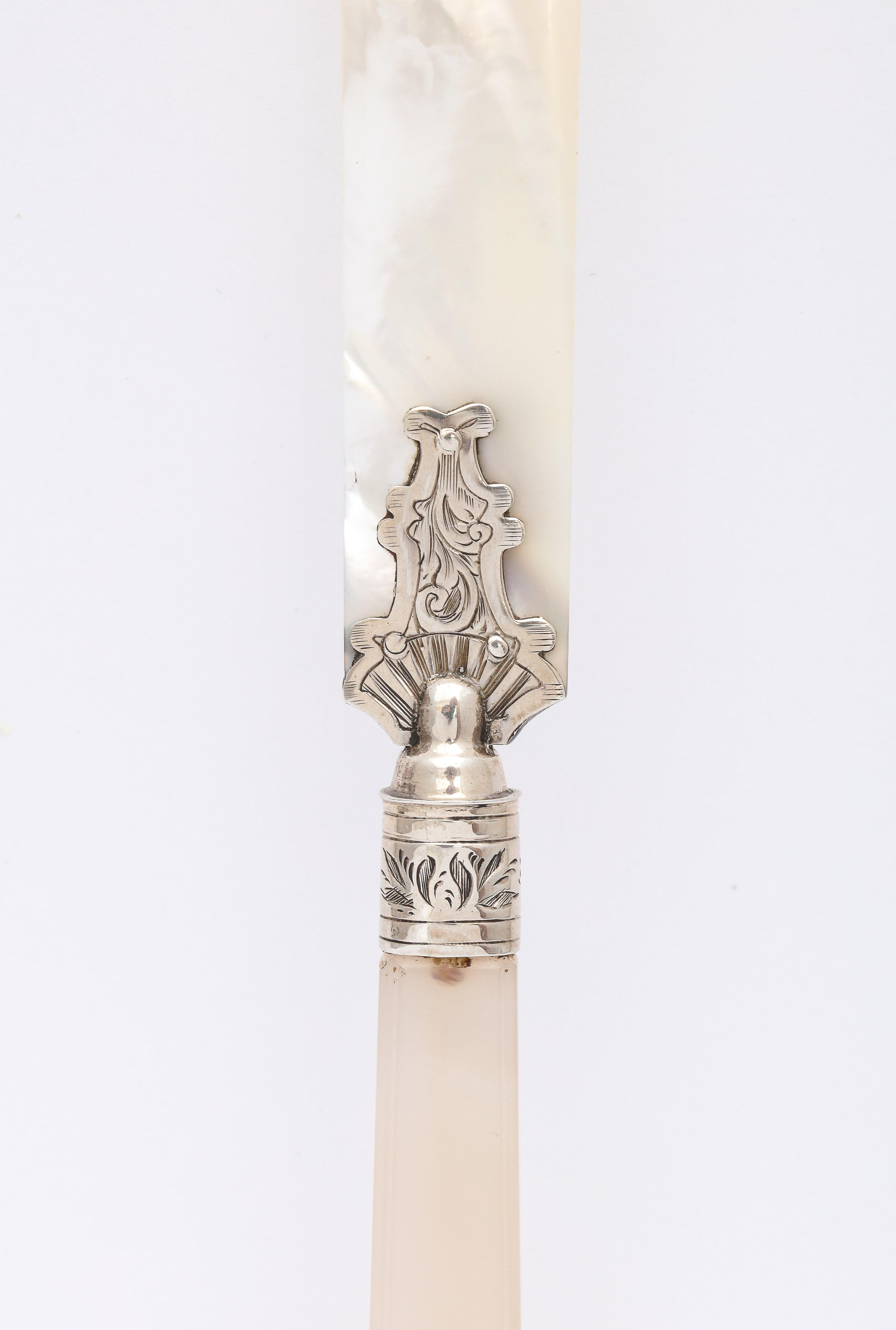 Victorian Sterling Silver-Mounted Mother of Pearl and Chalcedony Letter Opener 8