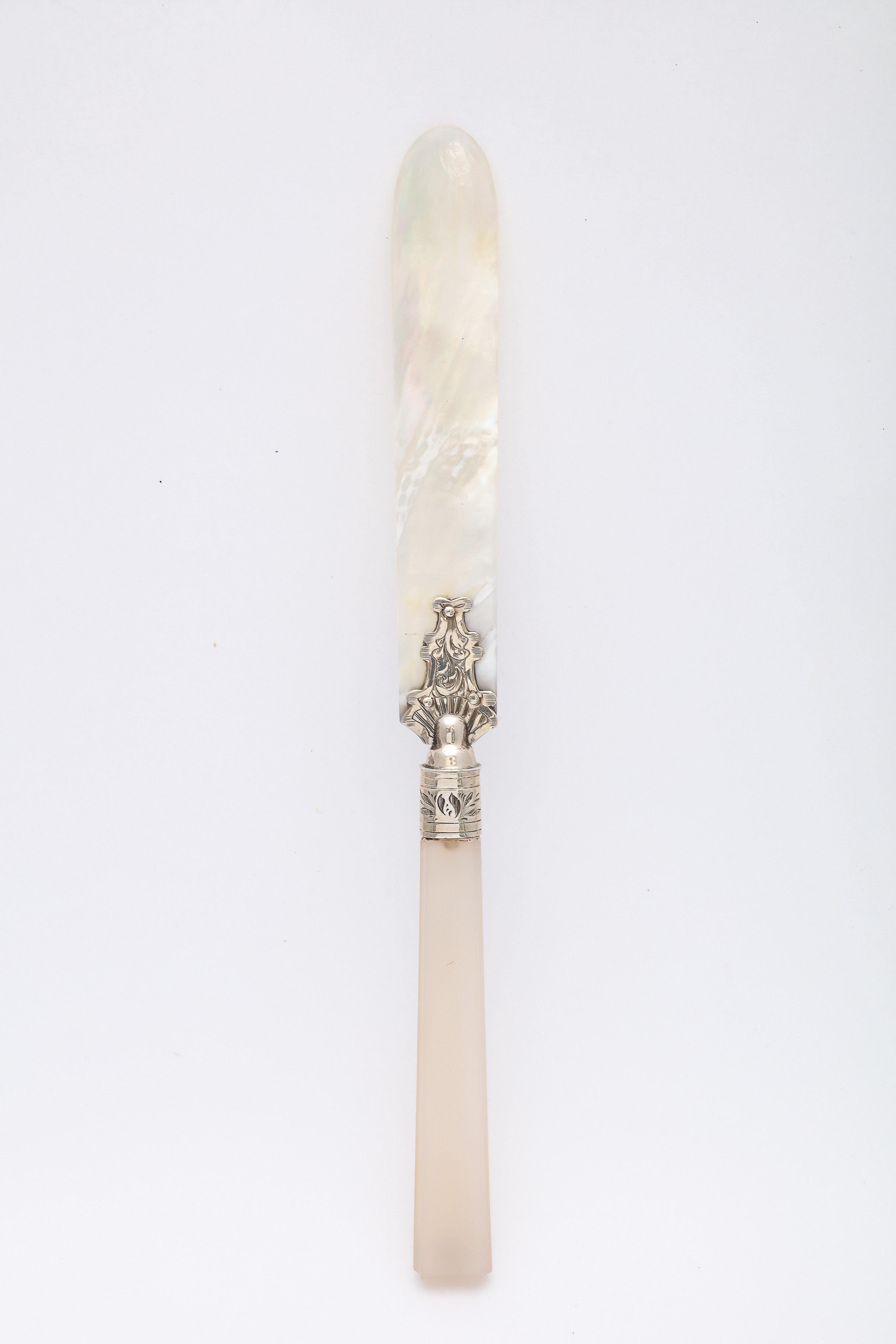 Victorian Sterling Silver-Mounted Mother of Pearl and Chalcedony Letter Opener 2
