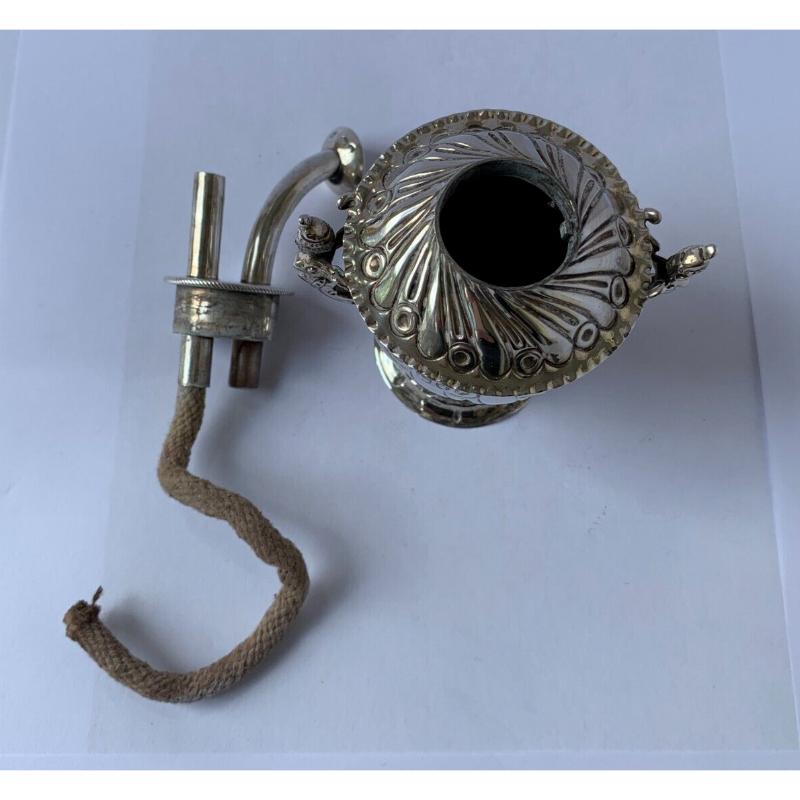 Victorian Sterling Silver Oil Lamp by Comyns of London Ltd, 1893 For Sale 4