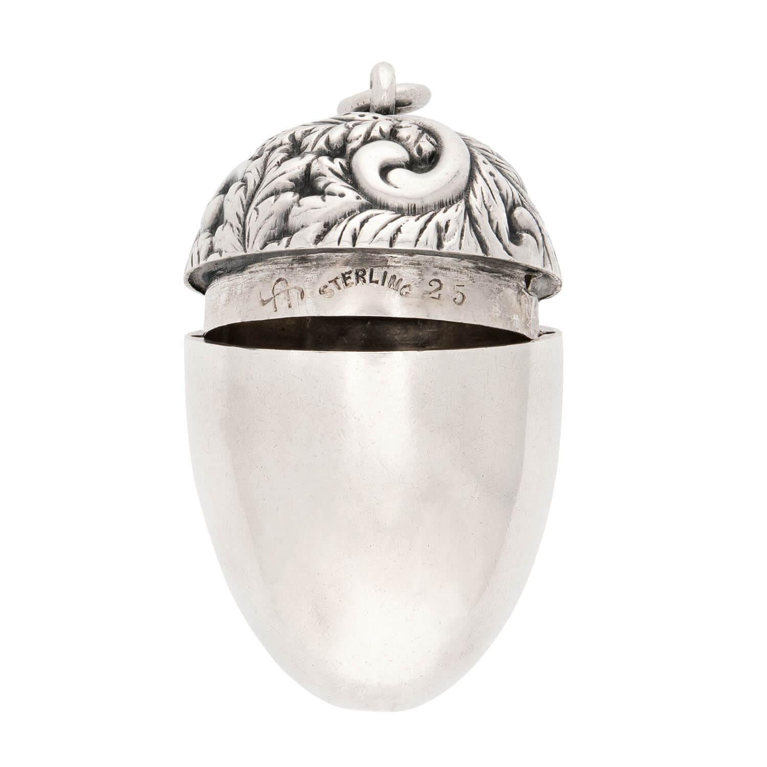 Women's Victorian Sterling Silver Repoussé Acorn Compartment Pendant Necklace For Sale