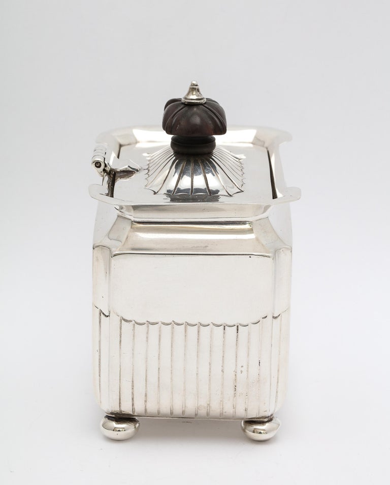 Victorian Sterling Silver Tea Caddy with Hinged Lid, Gibson & Langman For Sale 1