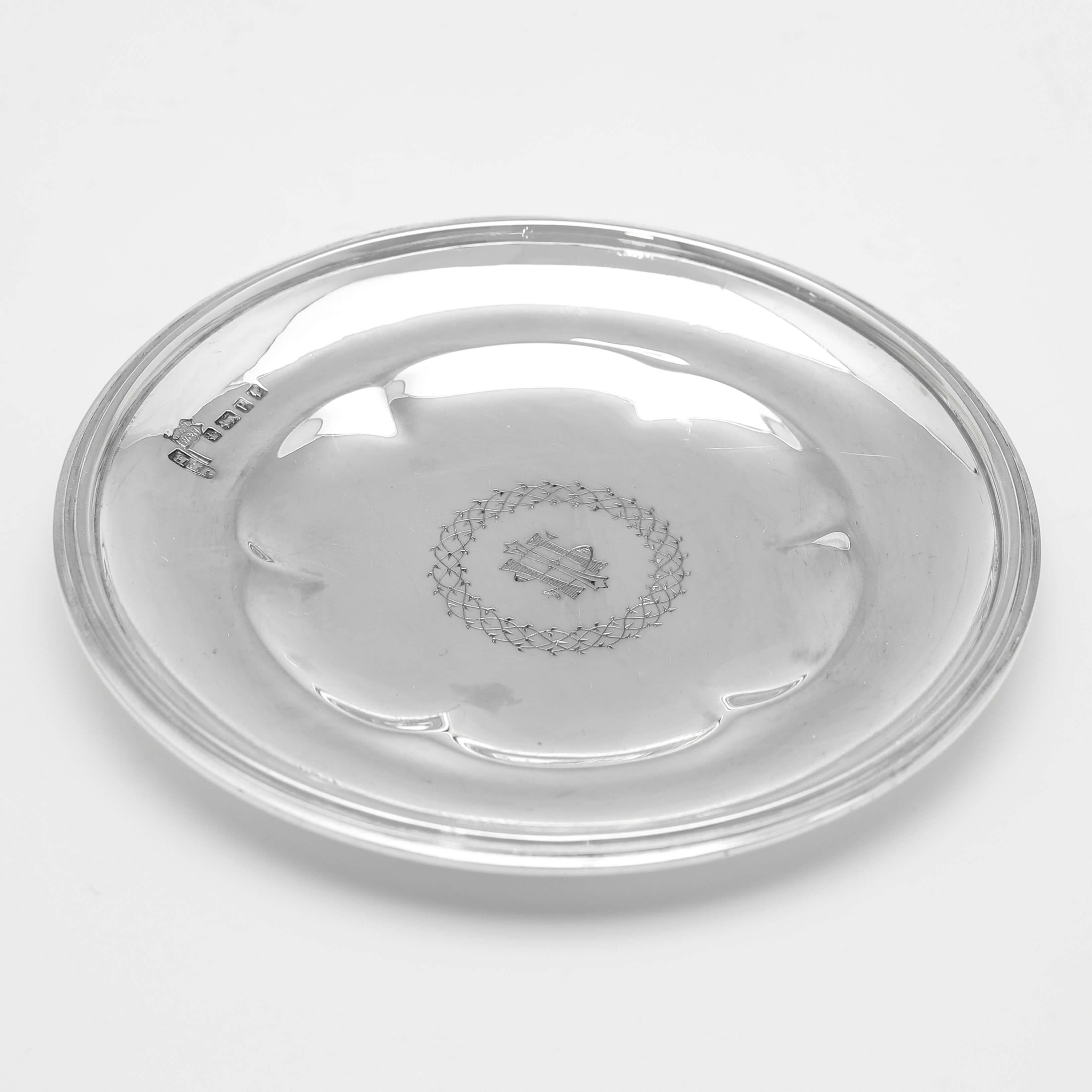 Set da comunione da viaggio vittoriano in argento sterling - Walker & Hall 1882 In condizioni buone in vendita a London, London