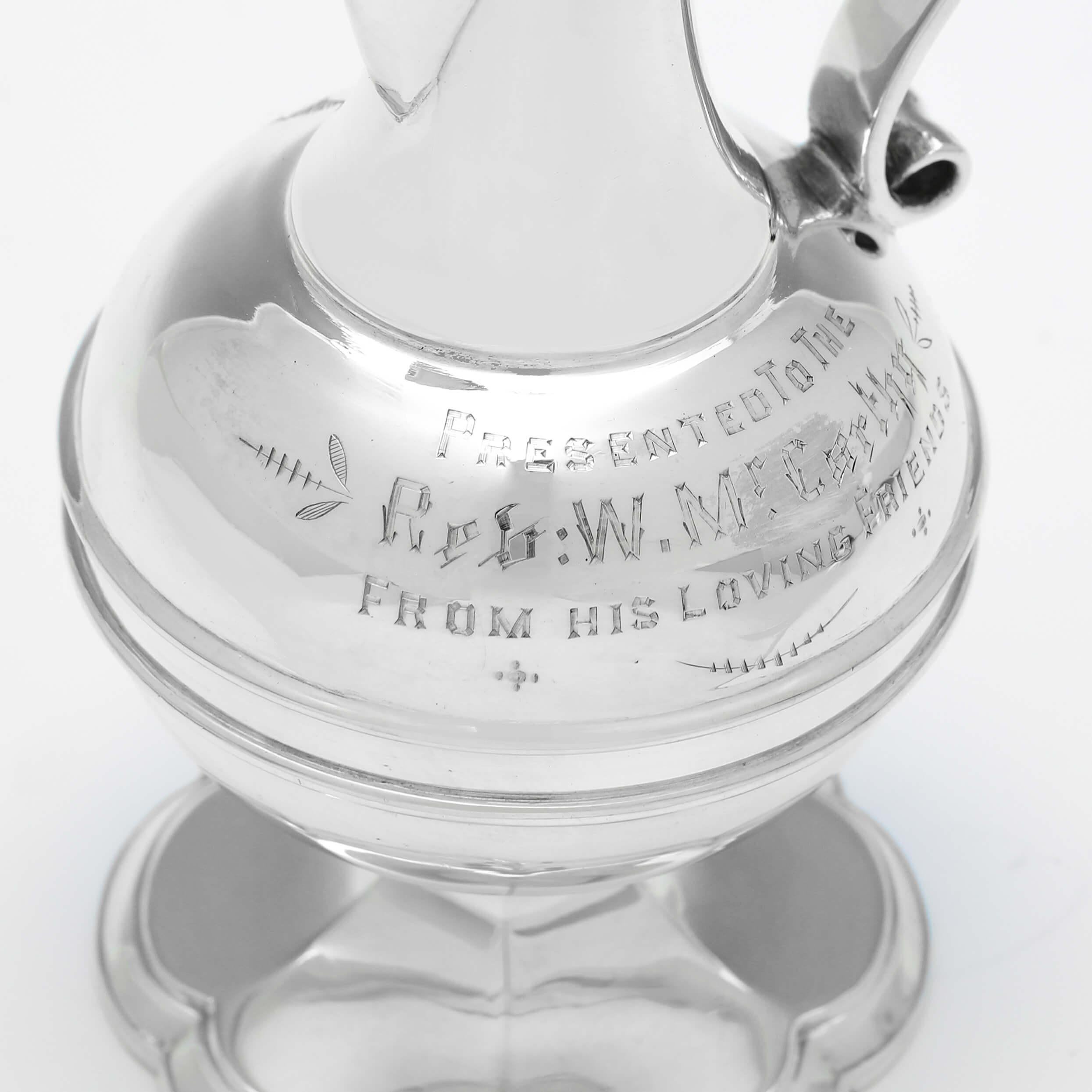 Fine XIX secolo Set da comunione da viaggio vittoriano in argento sterling - Walker & Hall 1882 in vendita