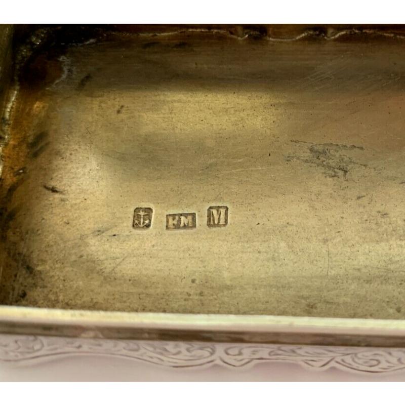 Victorian Sterling Silver Trinket Box Monogrammed with N, 1861 For Sale 7