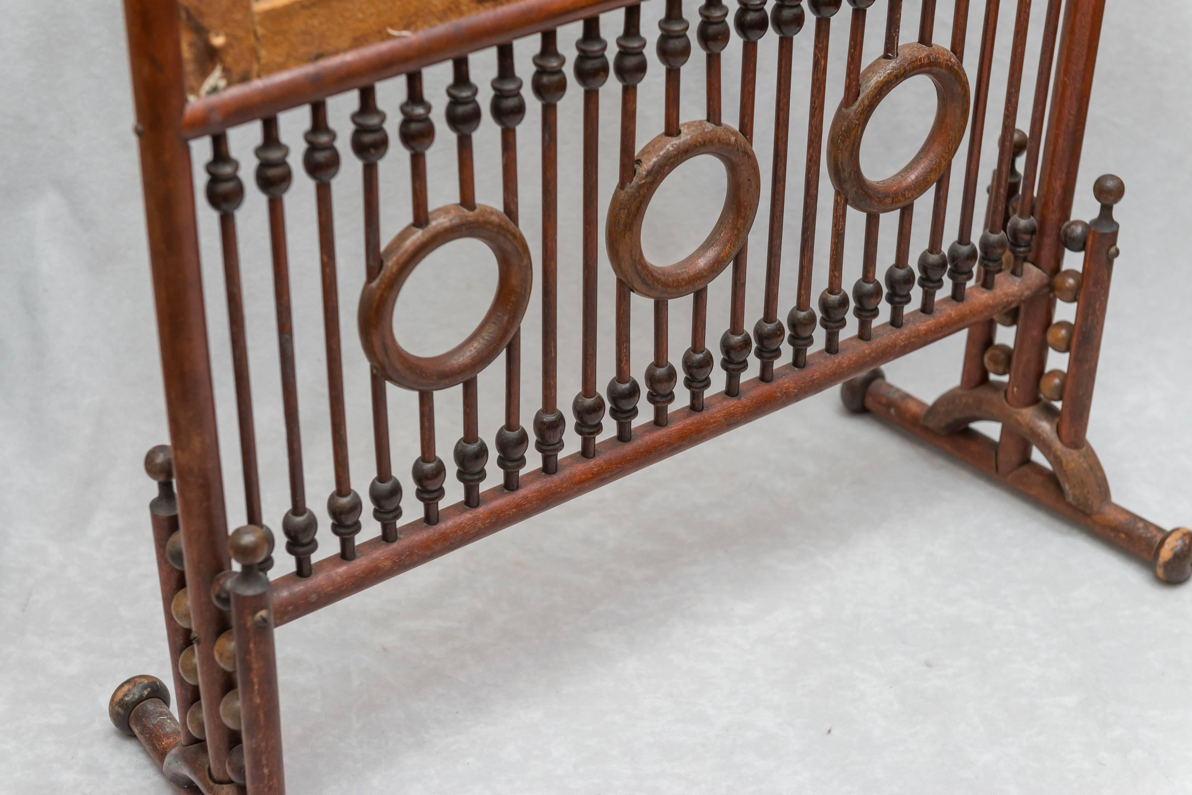 Victorian Stick and Ball Screen 1