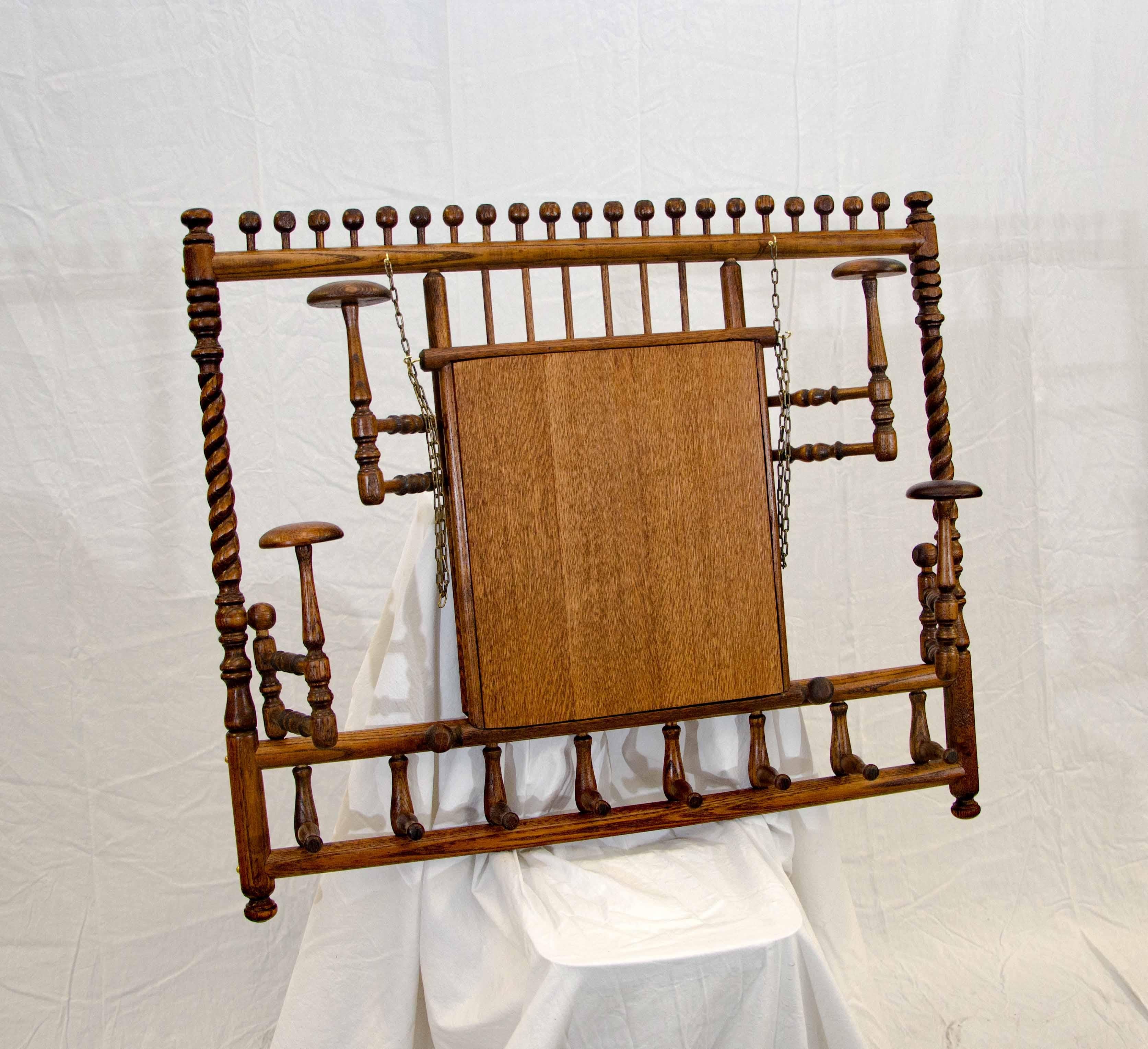 20th Century Victorian Stick and Ball Fretwork Hat and Coat Rack, Wall Mounted