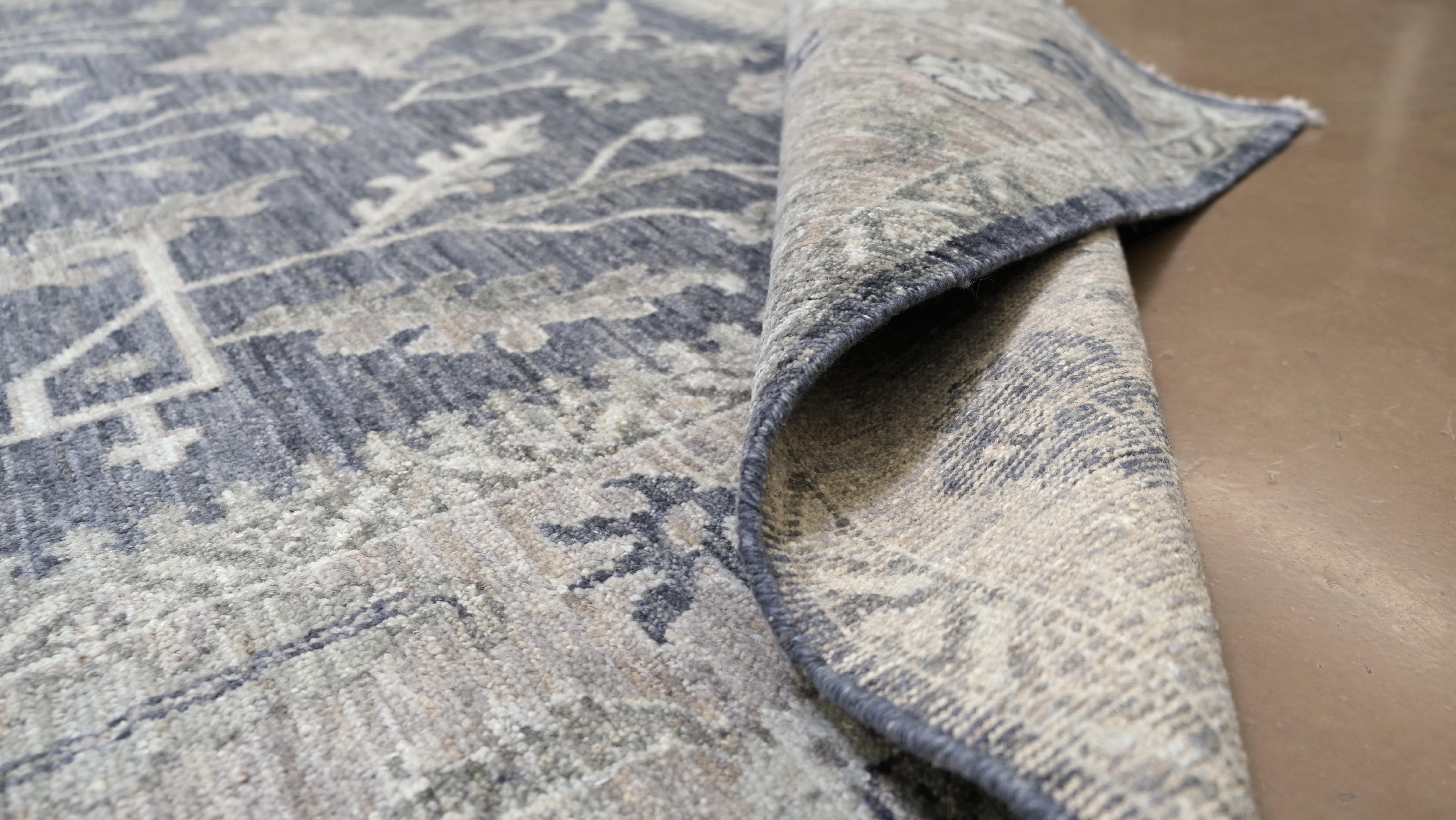 Tapis victorien en laine à motifs floraux bleu vif 9'1''x12'' Neuf - En vente à Torrance, CA