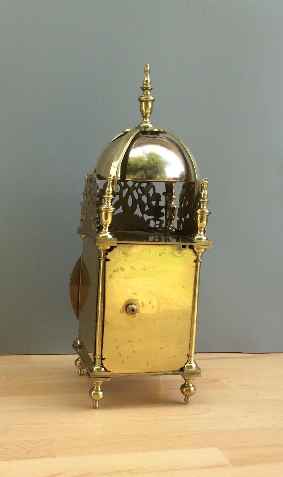 Victorian Striking Lantern Mantel Clock In Good Condition In Norwich, GB