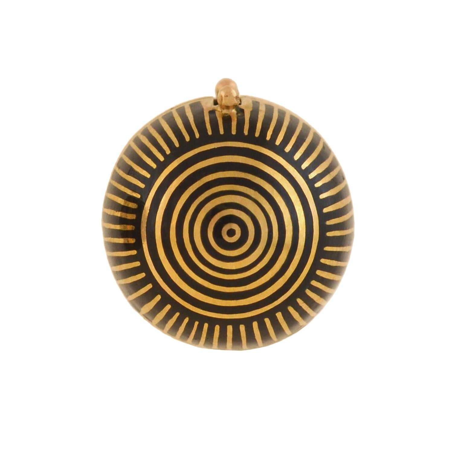 During the Victorian era, women would sometimes wear detachable orbs known as coach covers over their diamond earrings. The covers were used to disguise their high-value earrings while traveling, making them less susceptible to potential theft.