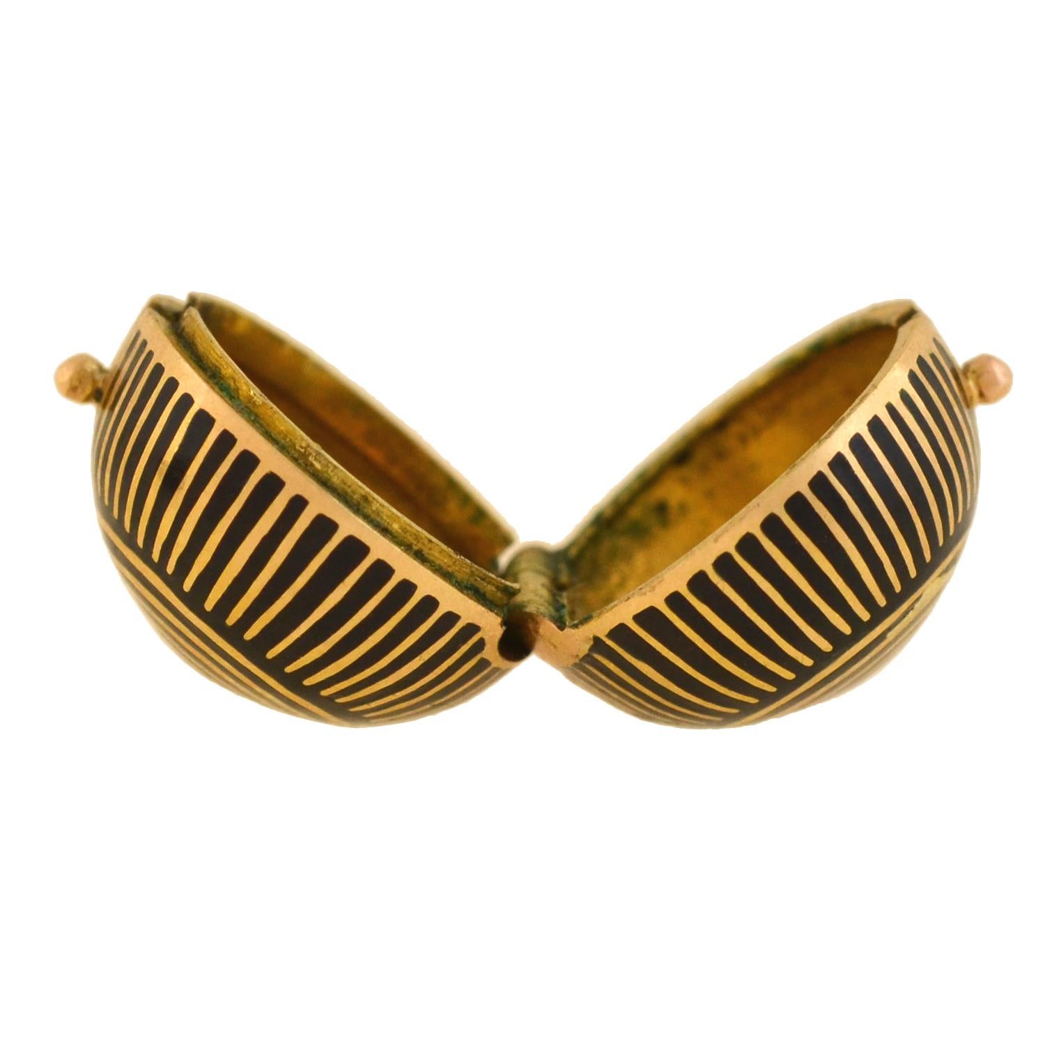 Women's Victorian Striped Black Enamel Earring Coach Covers