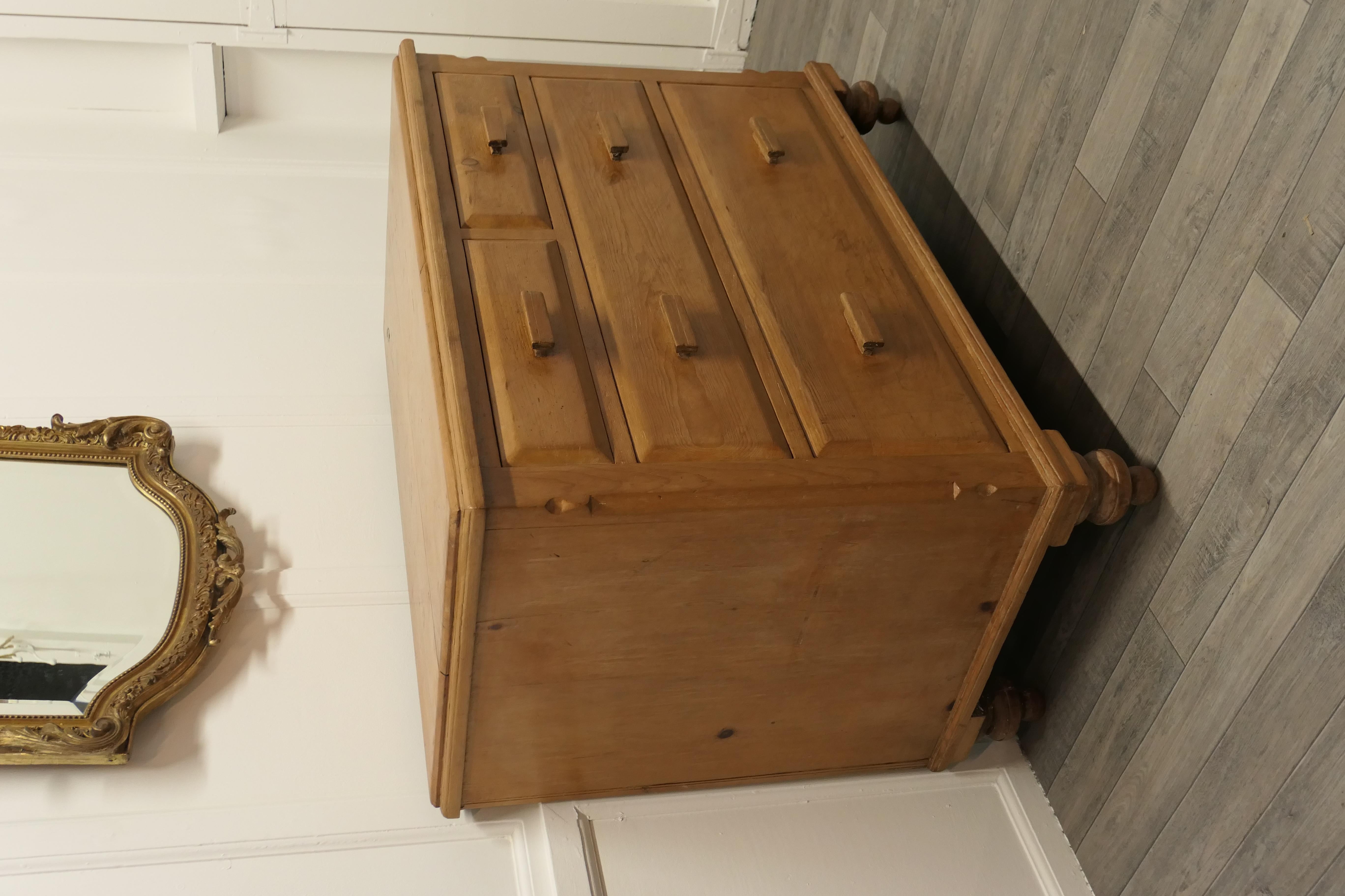 19th Century Victorian Stripped Pine Chest of Drawers For Sale