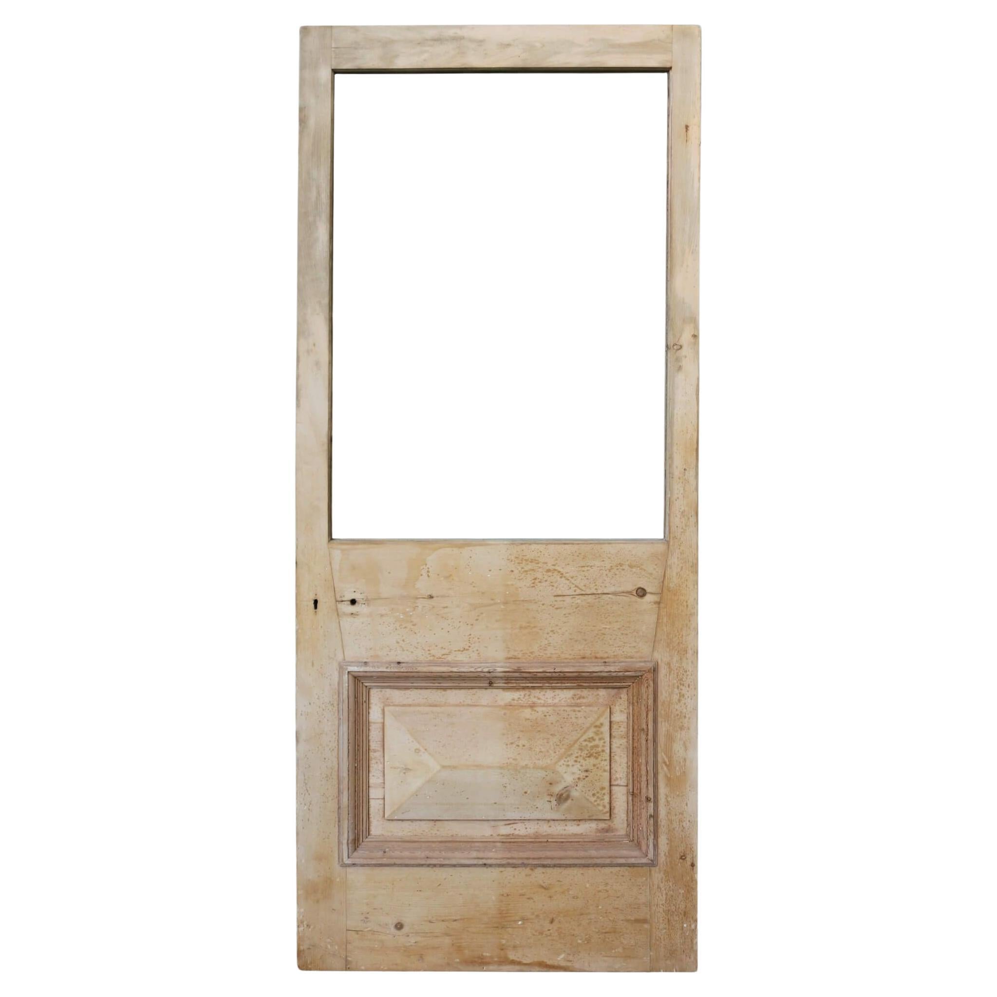 Puerta de entrada victoriana de pino decapado para acristalar