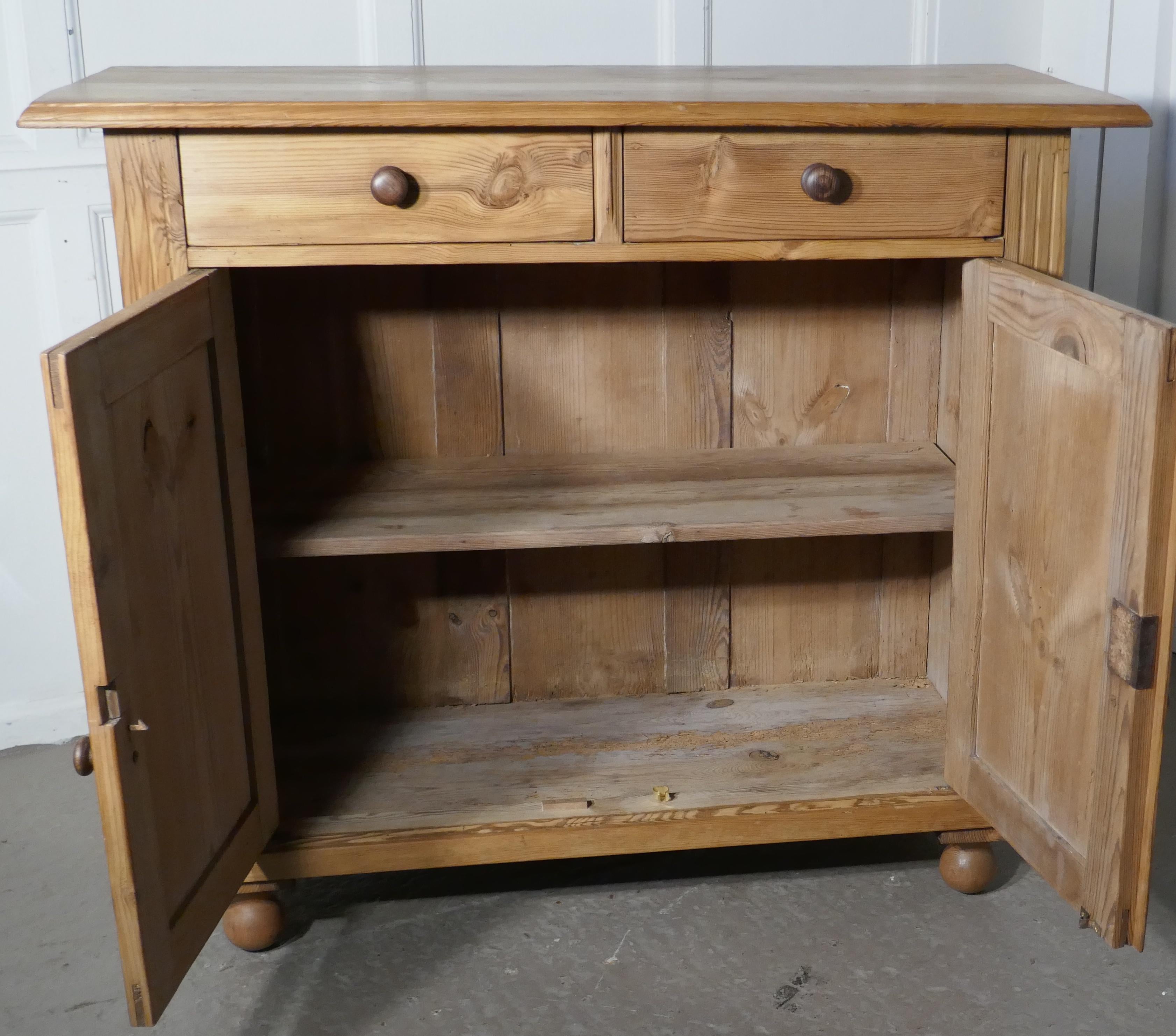 Victorian Stripped Pine Sideboard or Cupboard In Good Condition In Chillerton, Isle of Wight