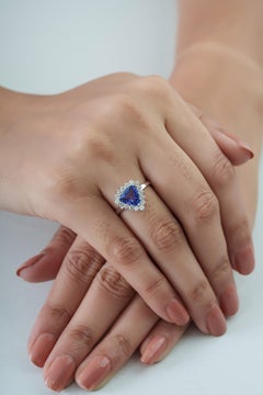 Victorian Style 1.38ct Trillion-Cut Tanzanite & Diamond Halo Ring 18K White Gold