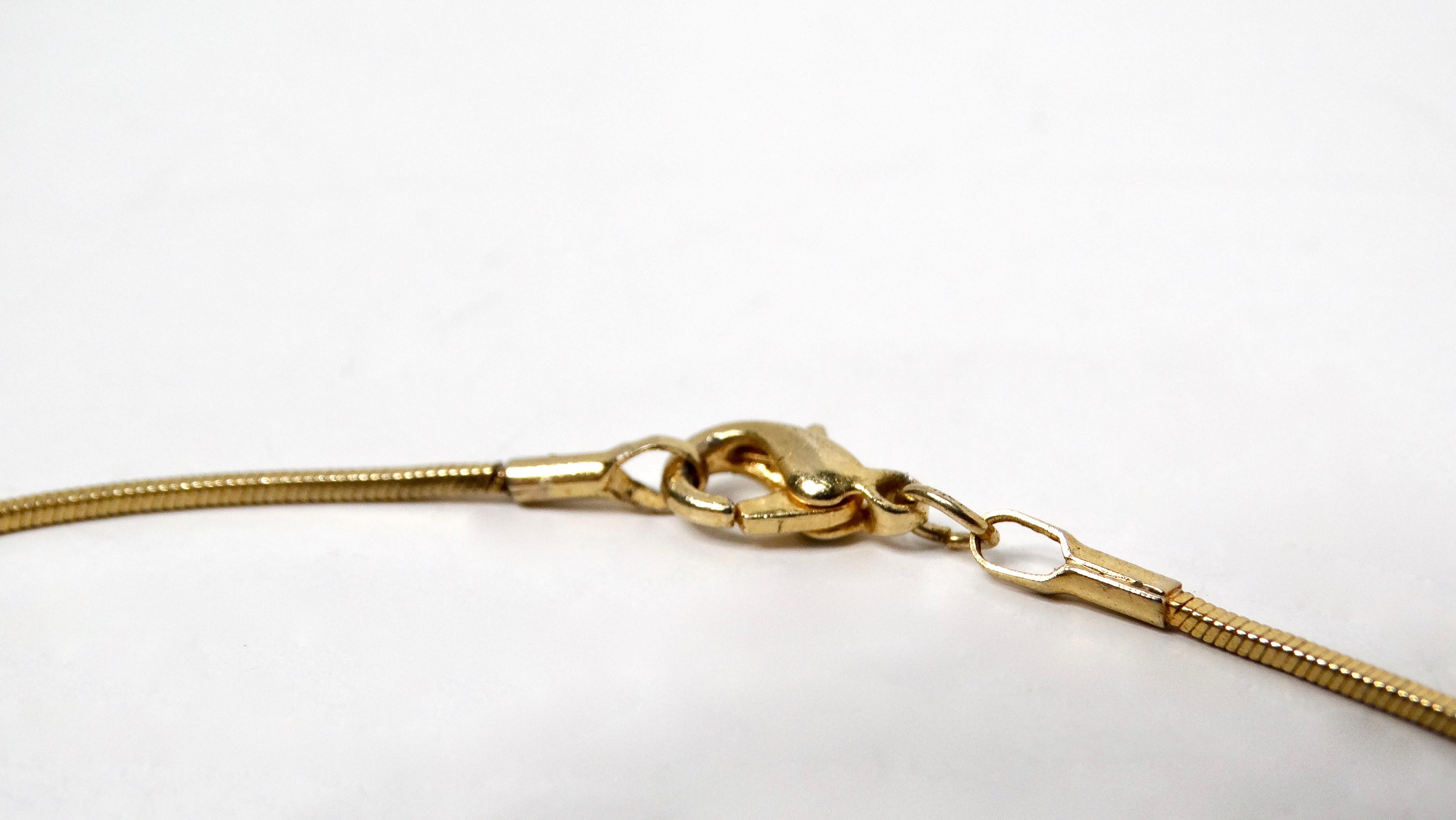 Collana con ciondolo in corda in stile vittoriano placcata in oro 18k con pietra verde scuro in vendita 1