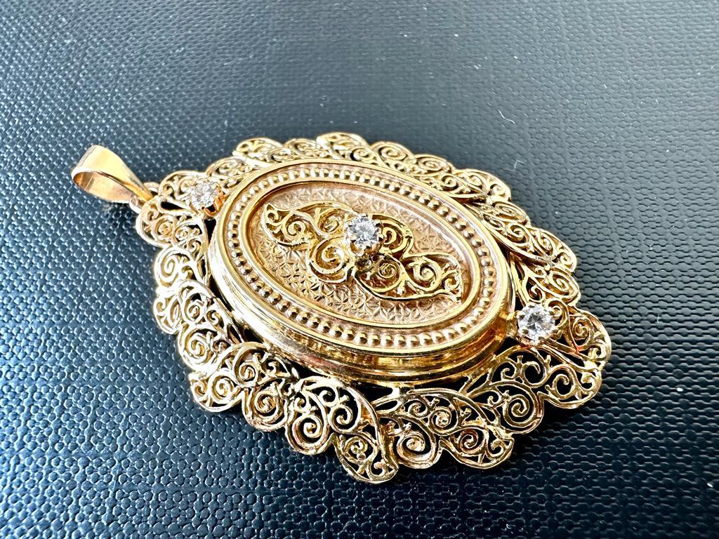 Brilliant Cut Victorian Style 18 Karat Yellow Gold Hand-Chiselled French Pendant with Diamonds For Sale