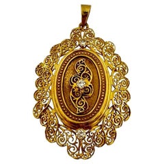 Antique Victorian Style 18 Karat Yellow Gold Hand-Chiselled French Pendant with Diamonds