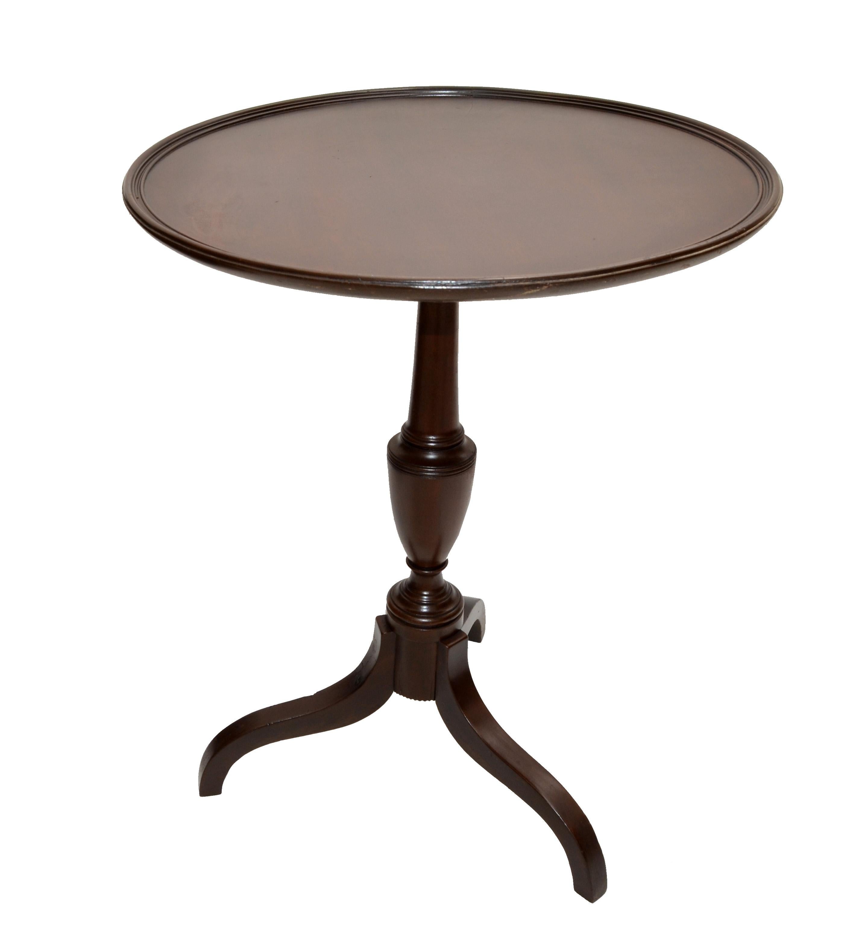 victorian style table