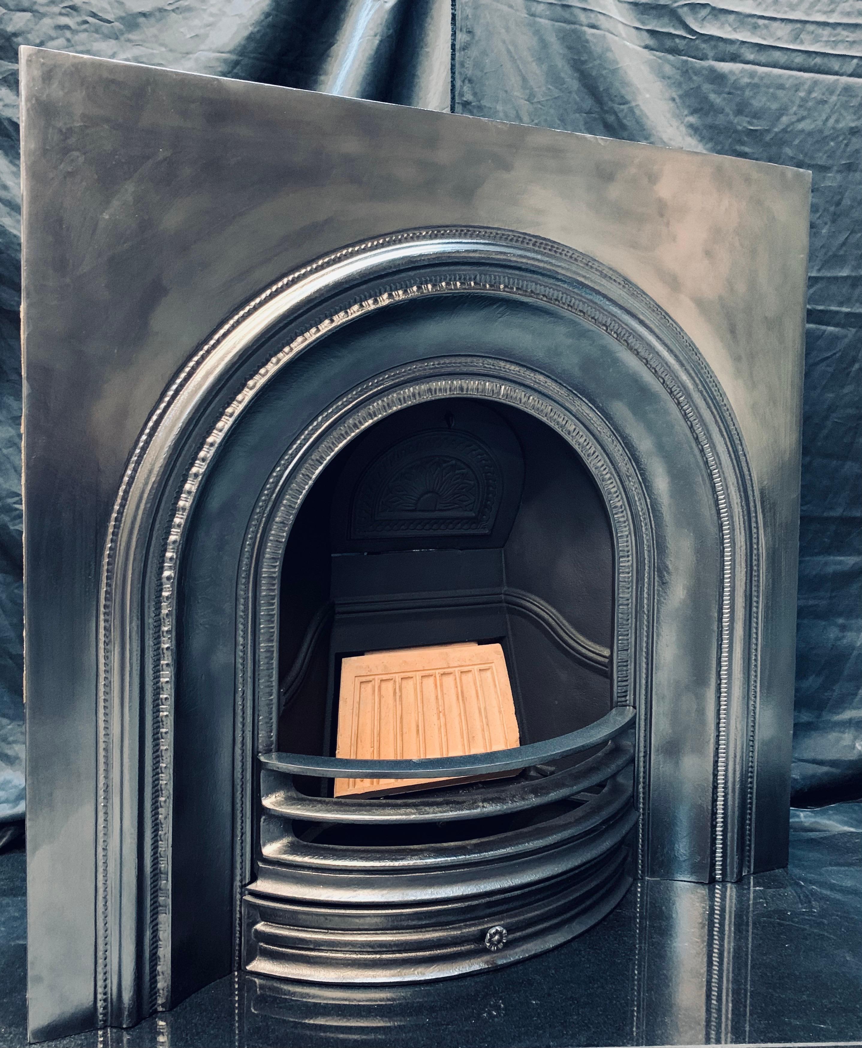 British Victorian Style Arched Cast Iron Fireplace Insert