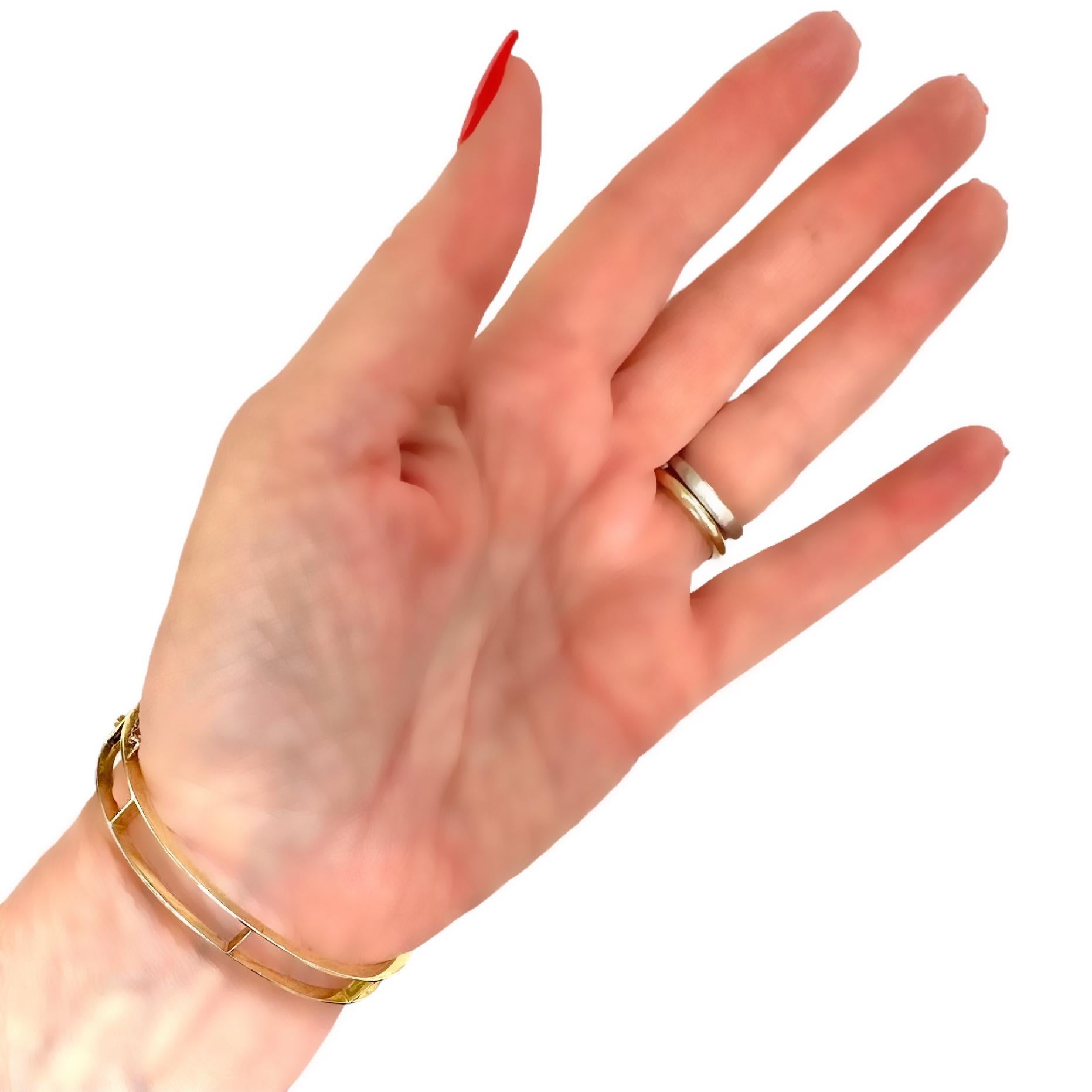 Viktorianischer Armreif im viktorianischen Stil aus 14 Karat Gelbgold mit Diamanten und blauen Emaille-Akzenten im Angebot 12